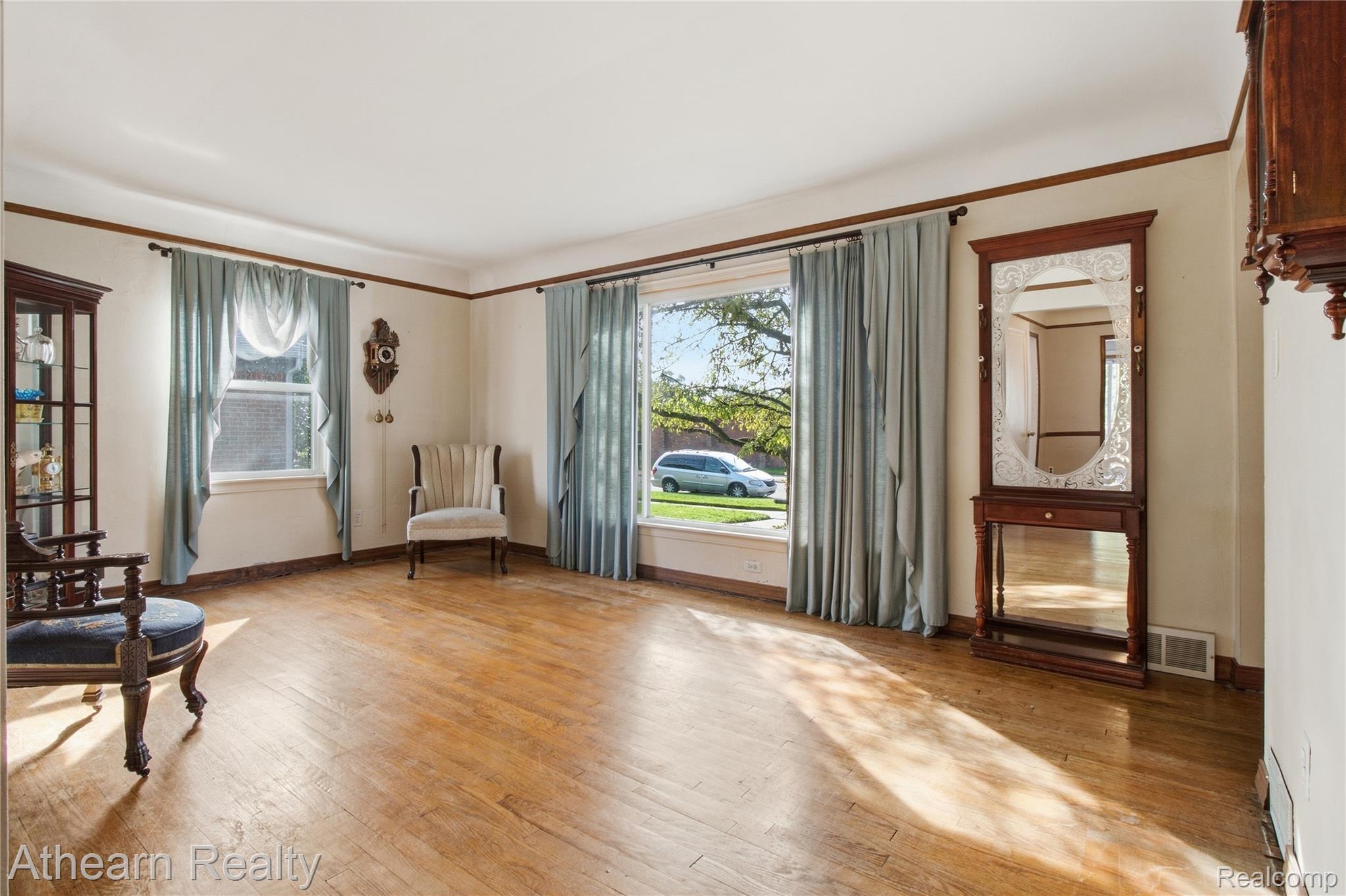 14050 Wales Street Property Photo 12