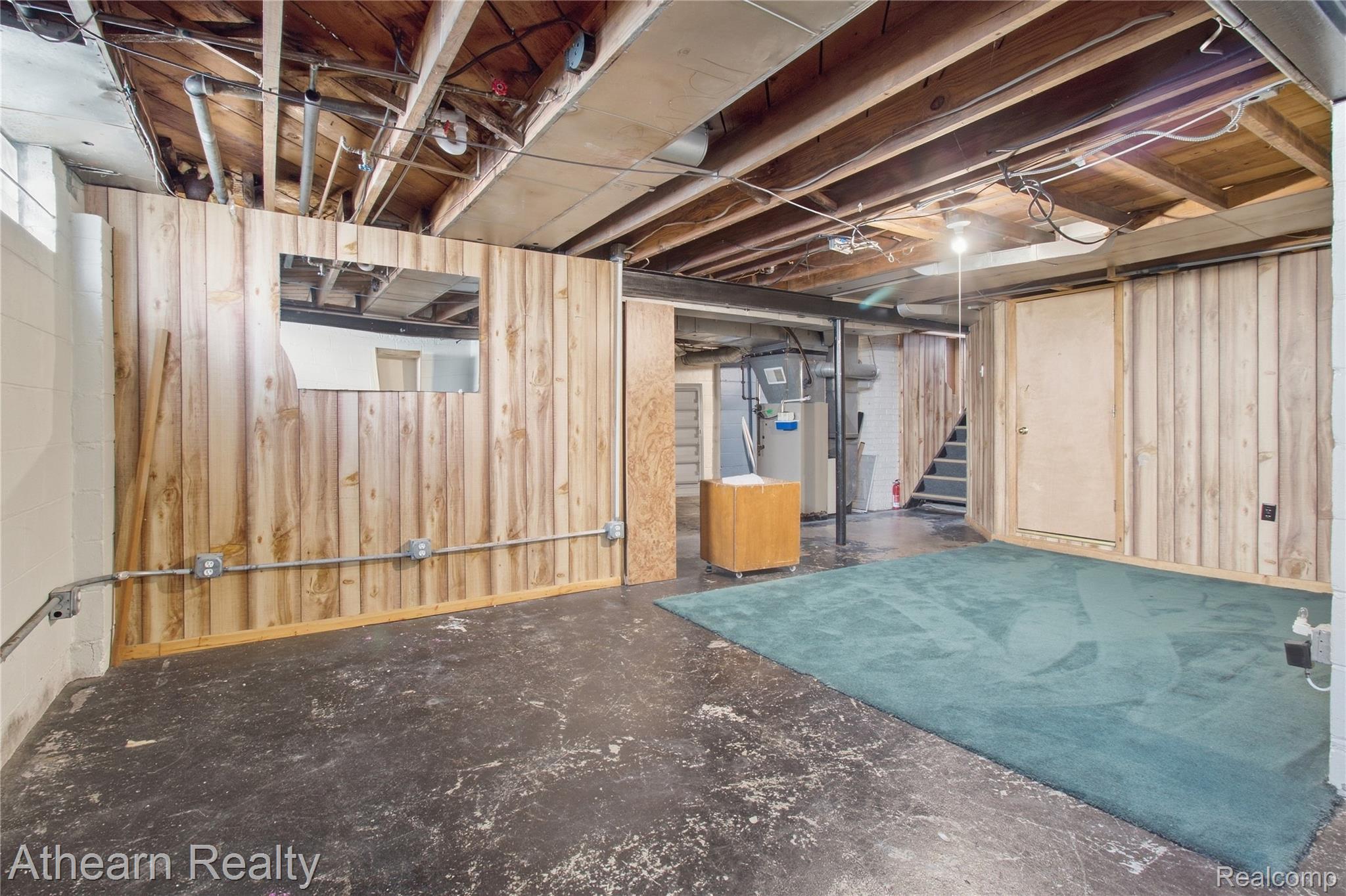 14050 Wales Street Property Photo 36