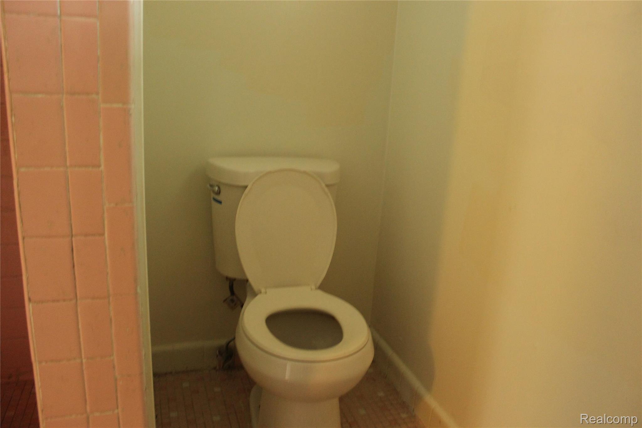 9184 Harvard Road Property Photo 16