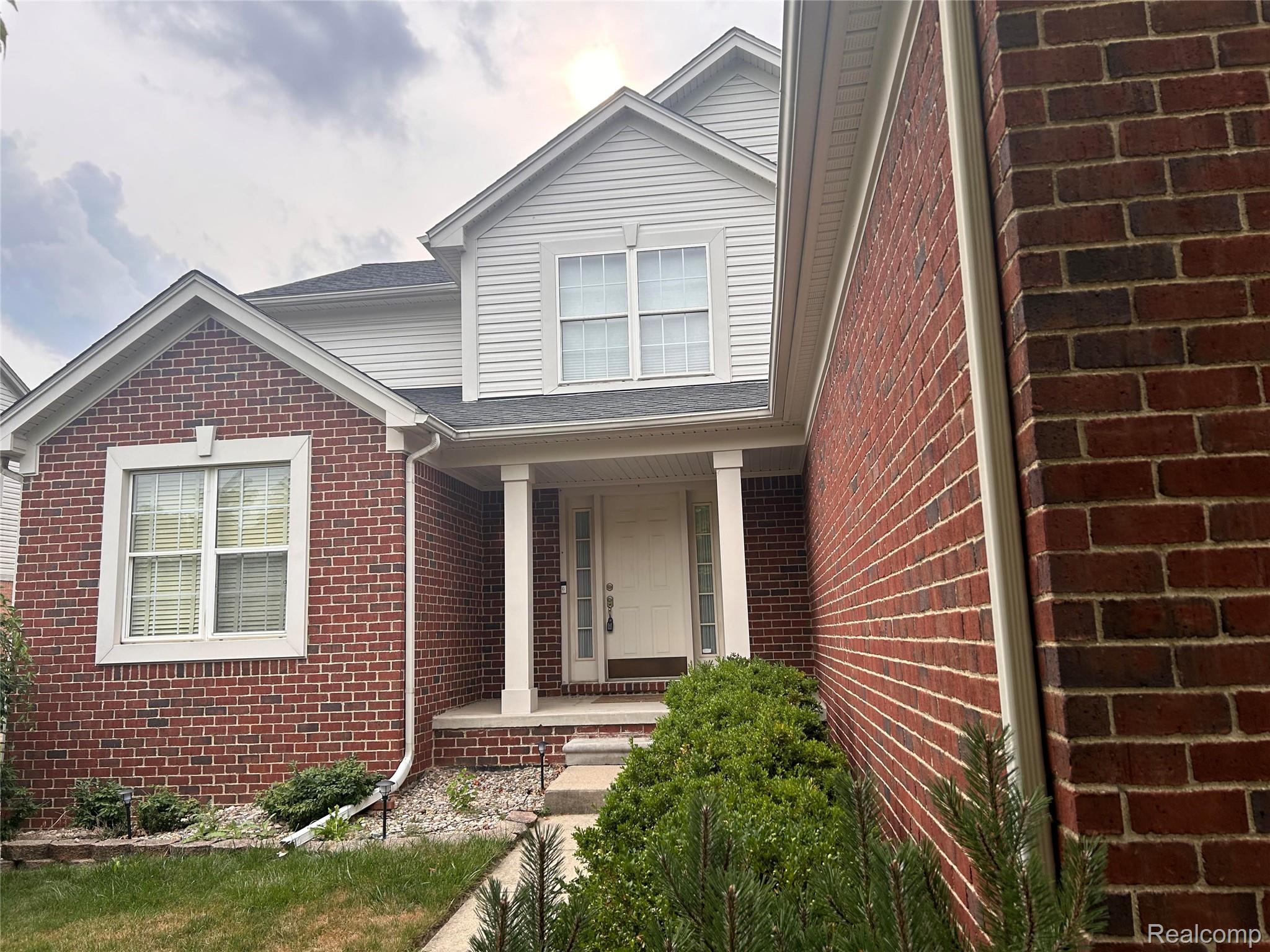 2738 Long Meadow Lane Property Photo 1
