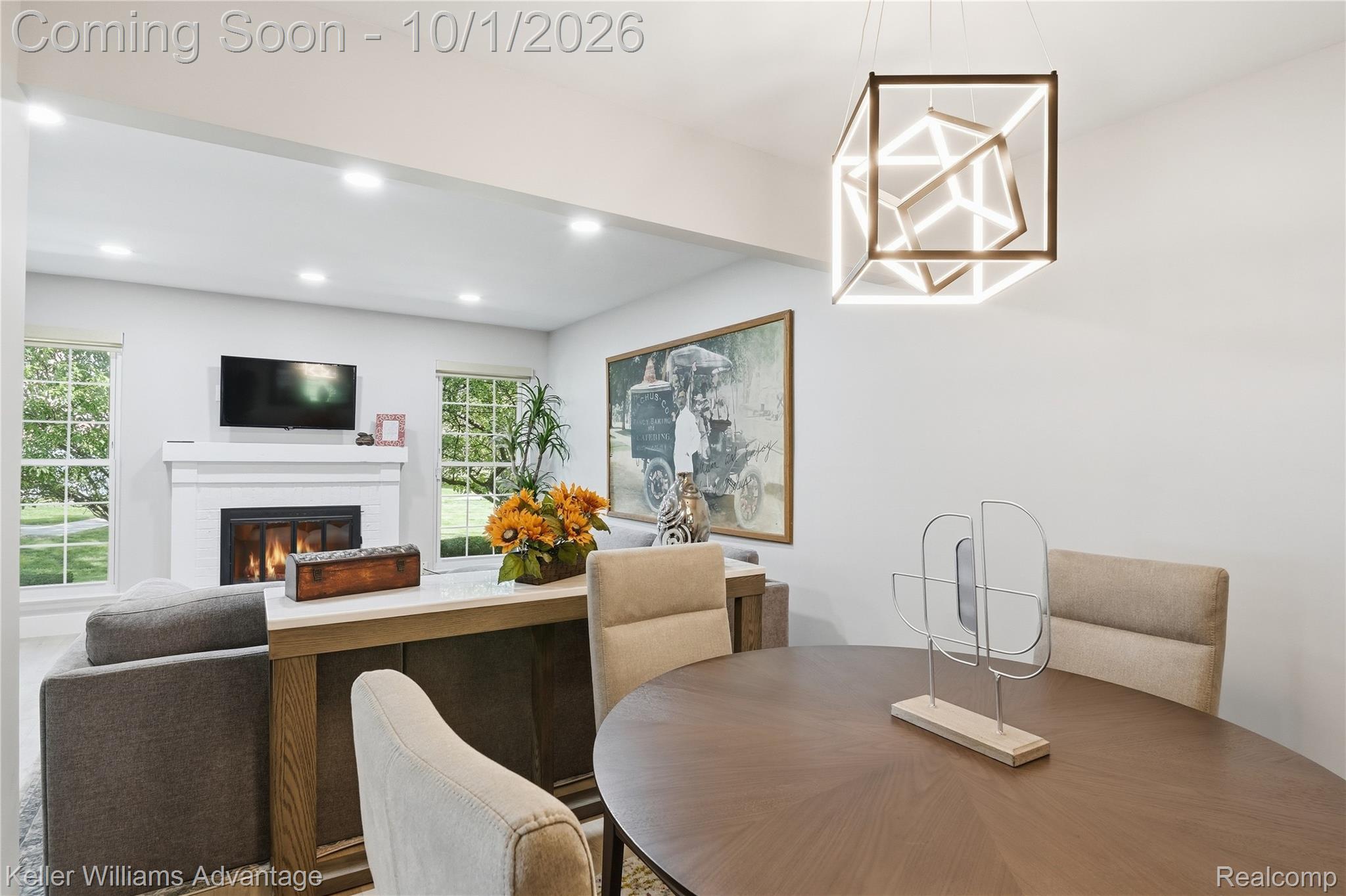 42142 Gladwin Street Property Photo 16
