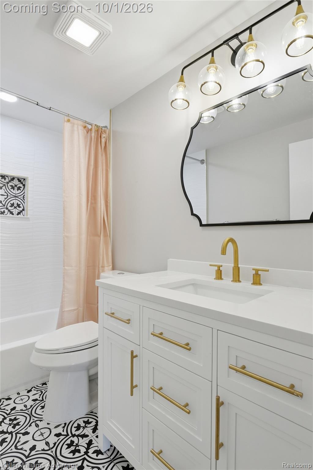 42142 Gladwin Street Property Photo 28