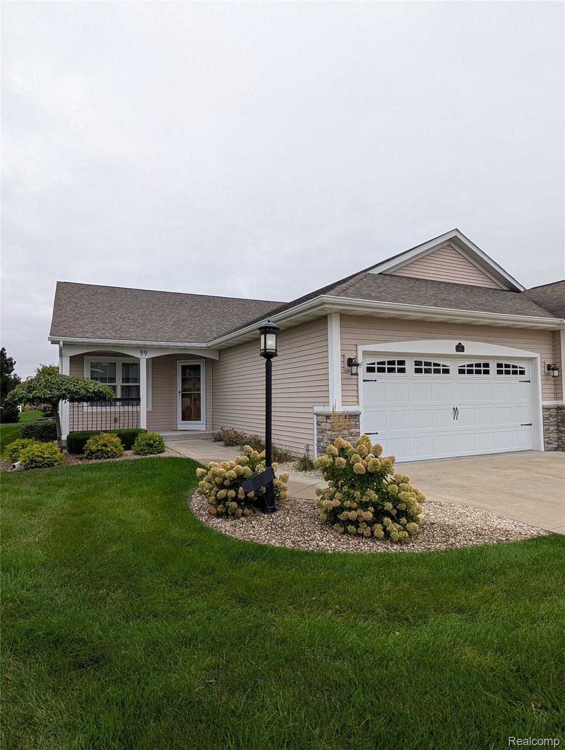 99 Tuscany Circle Property Photo 1