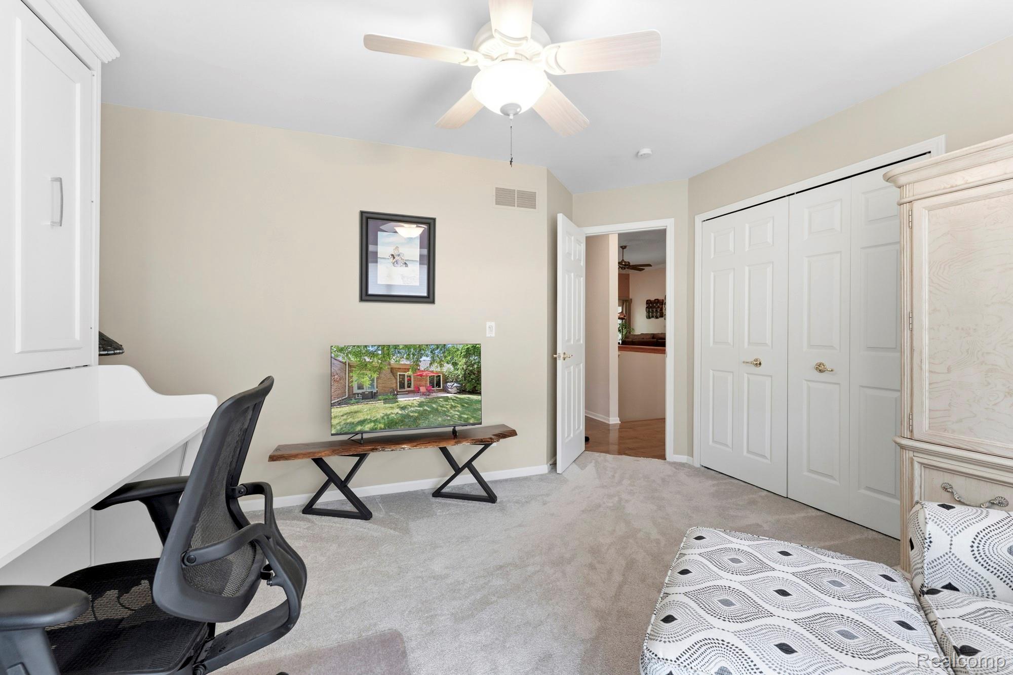 15744 E Golfview Drive Property Photo 13