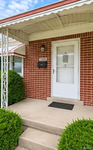 22095 David Avenue Property Photo 2
