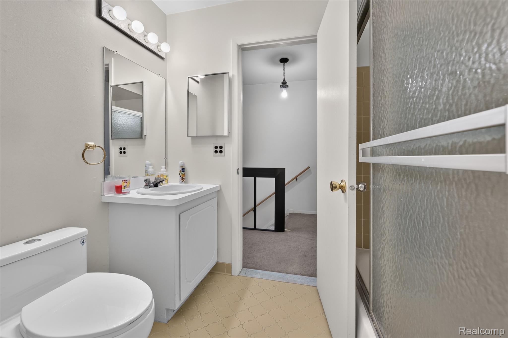 1439 Oakbrook Property Photo 39