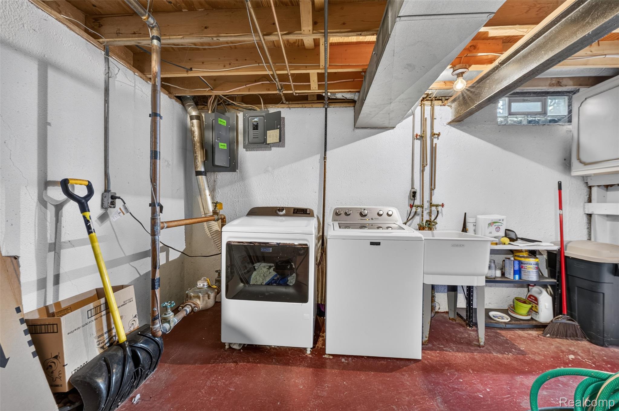 1439 Oakbrook Property Photo 44