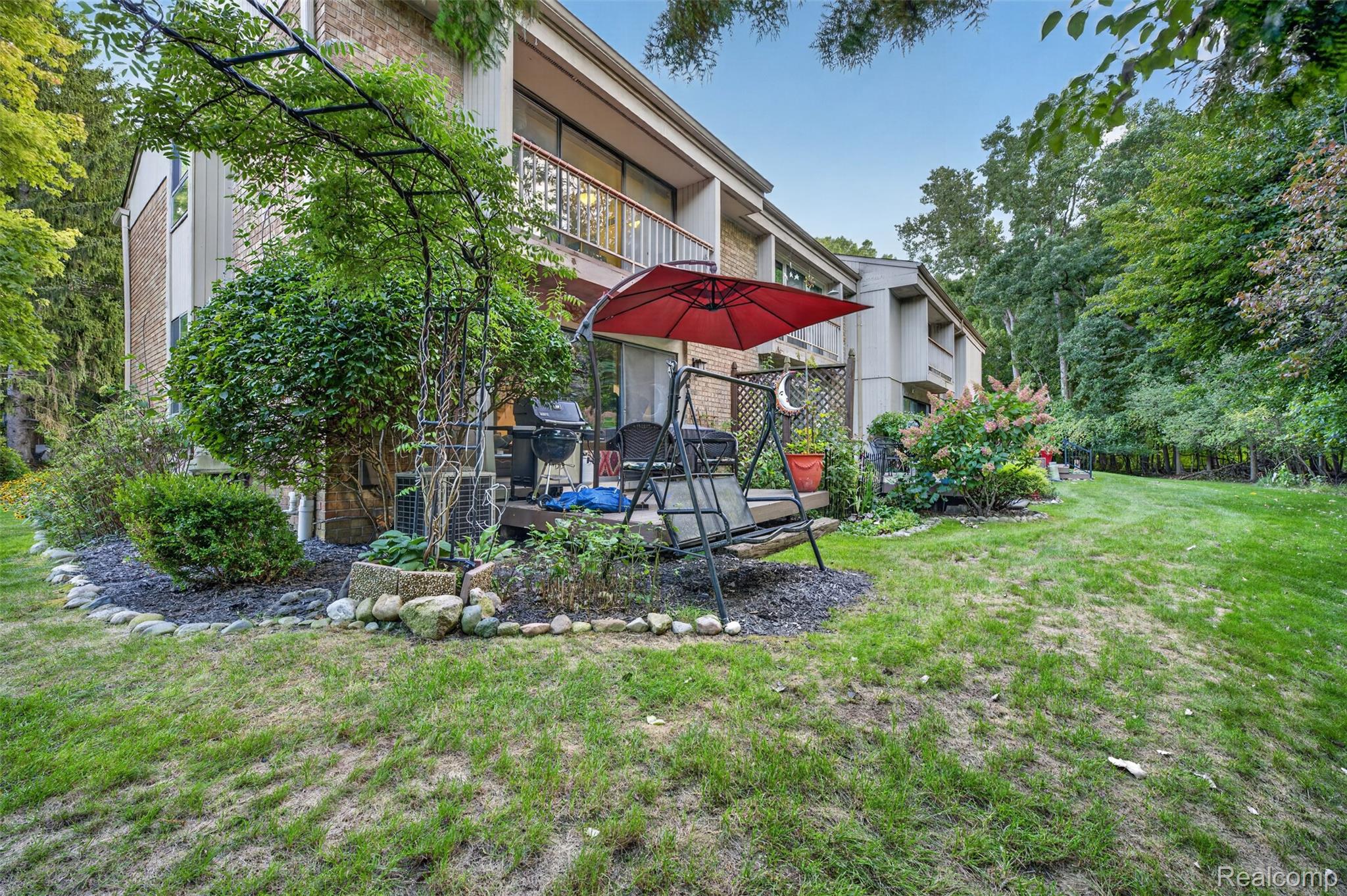 1439 Oakbrook Property Photo 56
