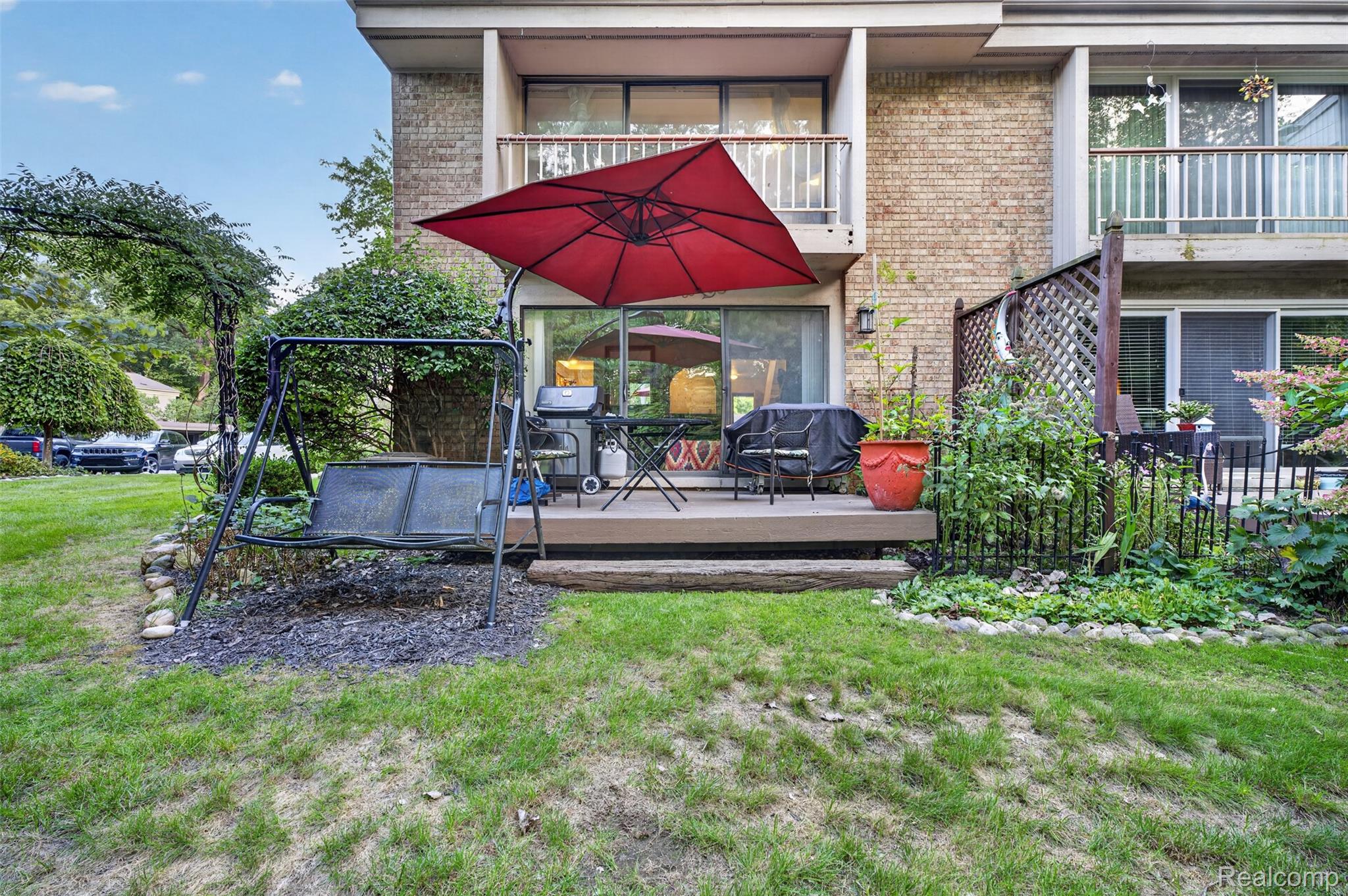 1439 Oakbrook Property Photo 57