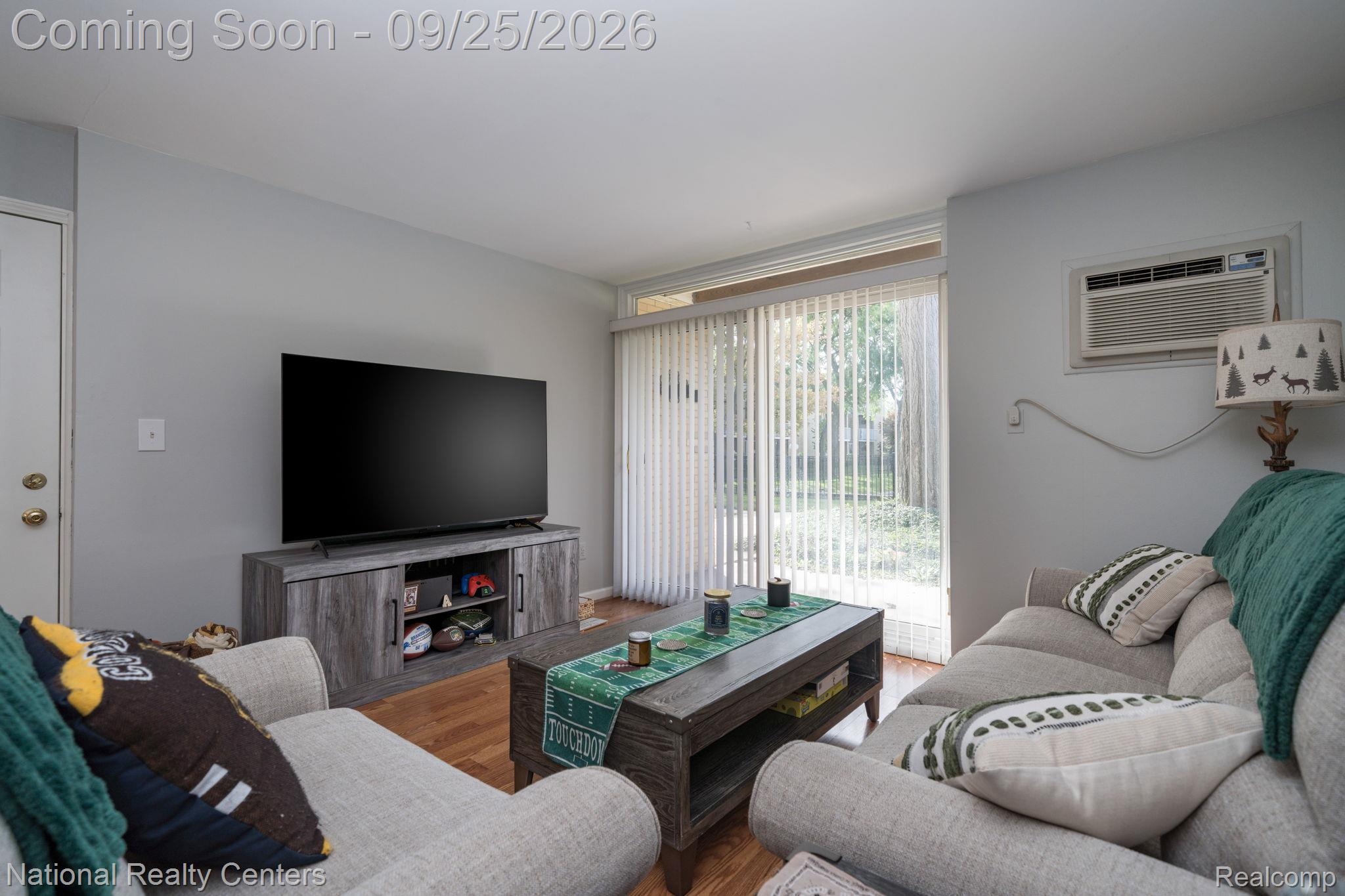 4913 Crooks Road G1 Property Photo 5