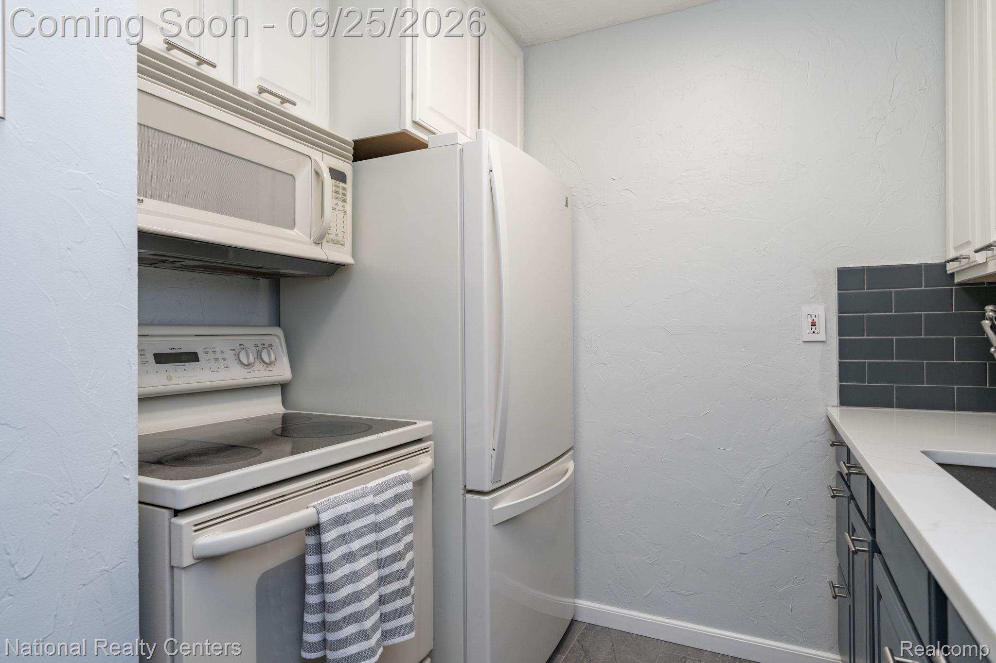 4913 Crooks Road G1 Property Photo 10