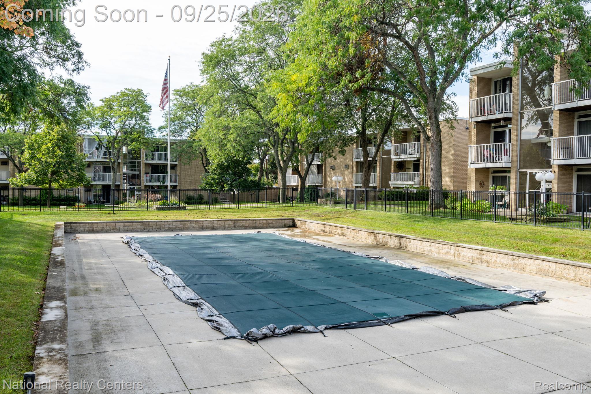 4913 Crooks Road G1 Property Photo 17