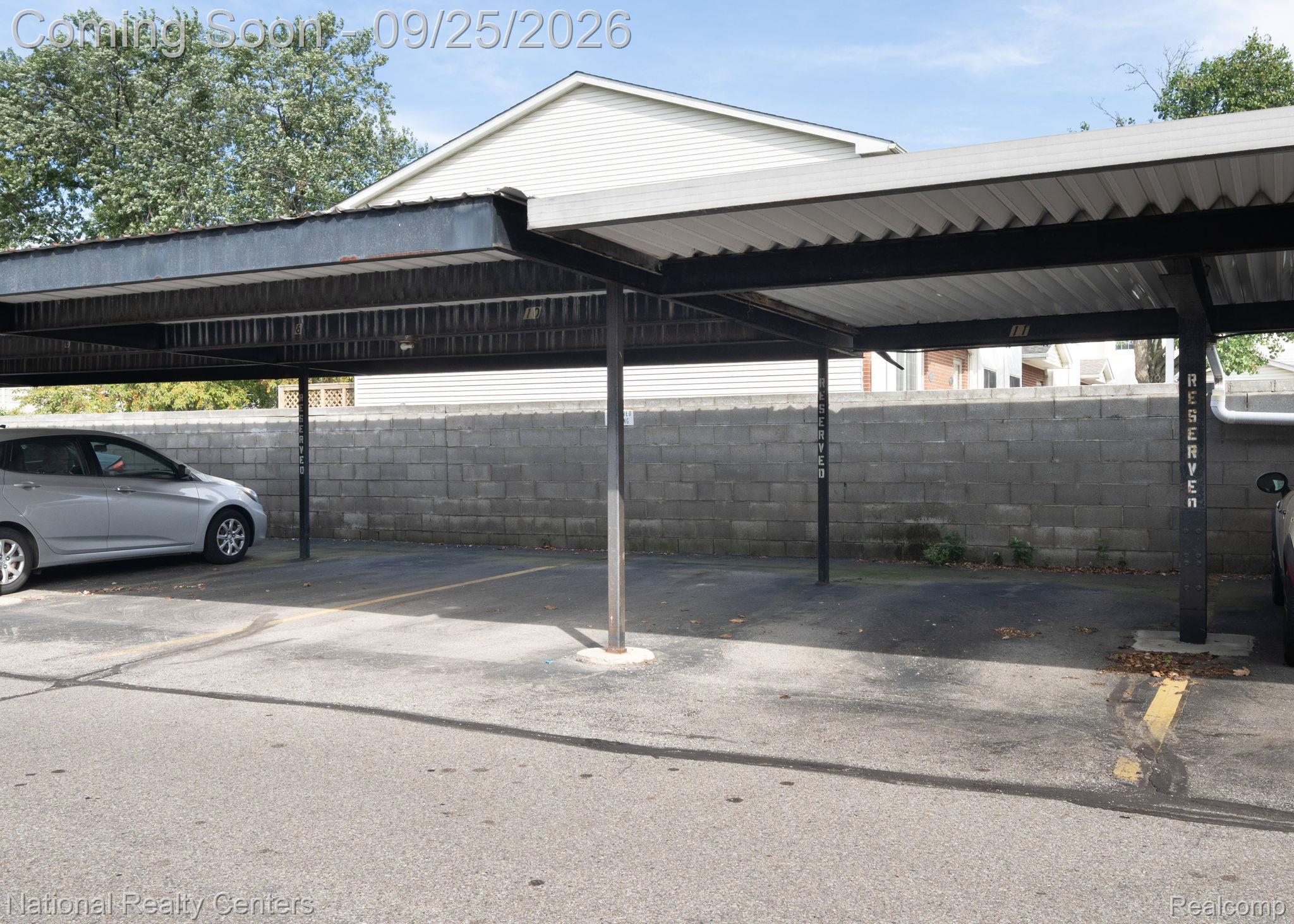 4913 Crooks Road G1 Property Photo 18
