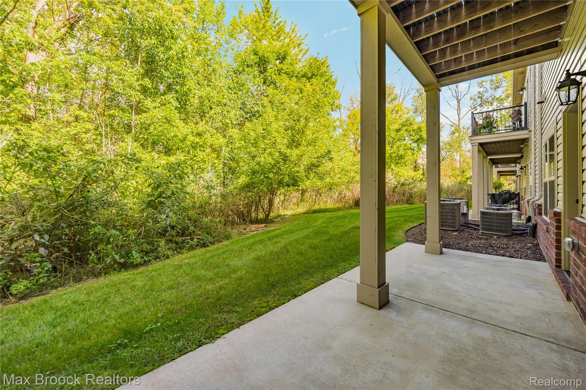 616 Pointe Drive Property Photo 30