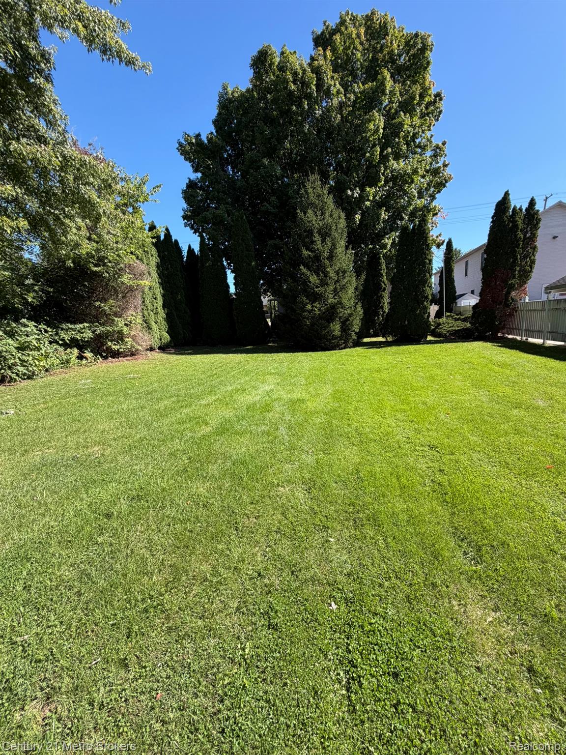 7235 N Genesee Road Property Photo 28