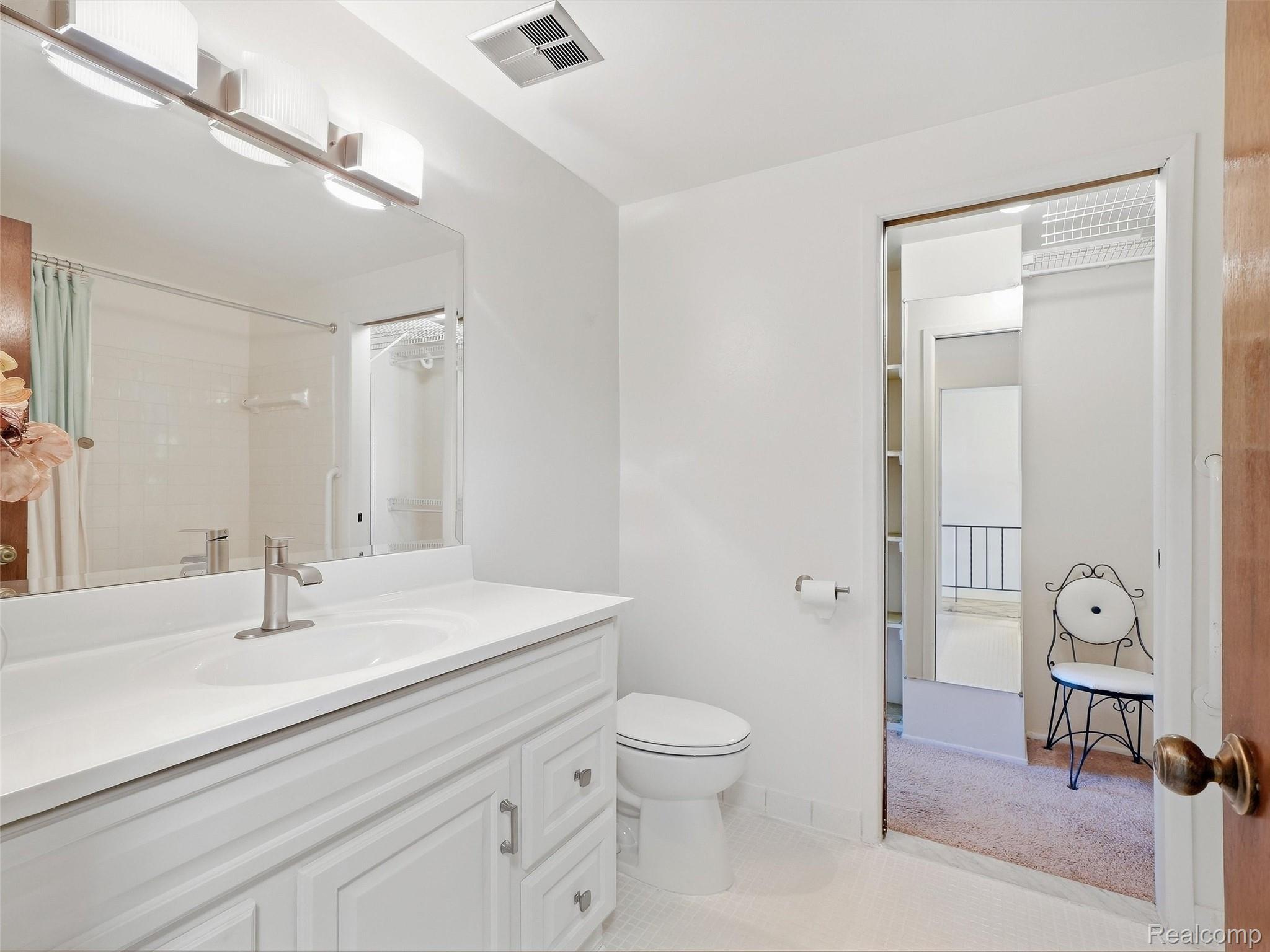 20937 Sherman Avenue Property Photo 22