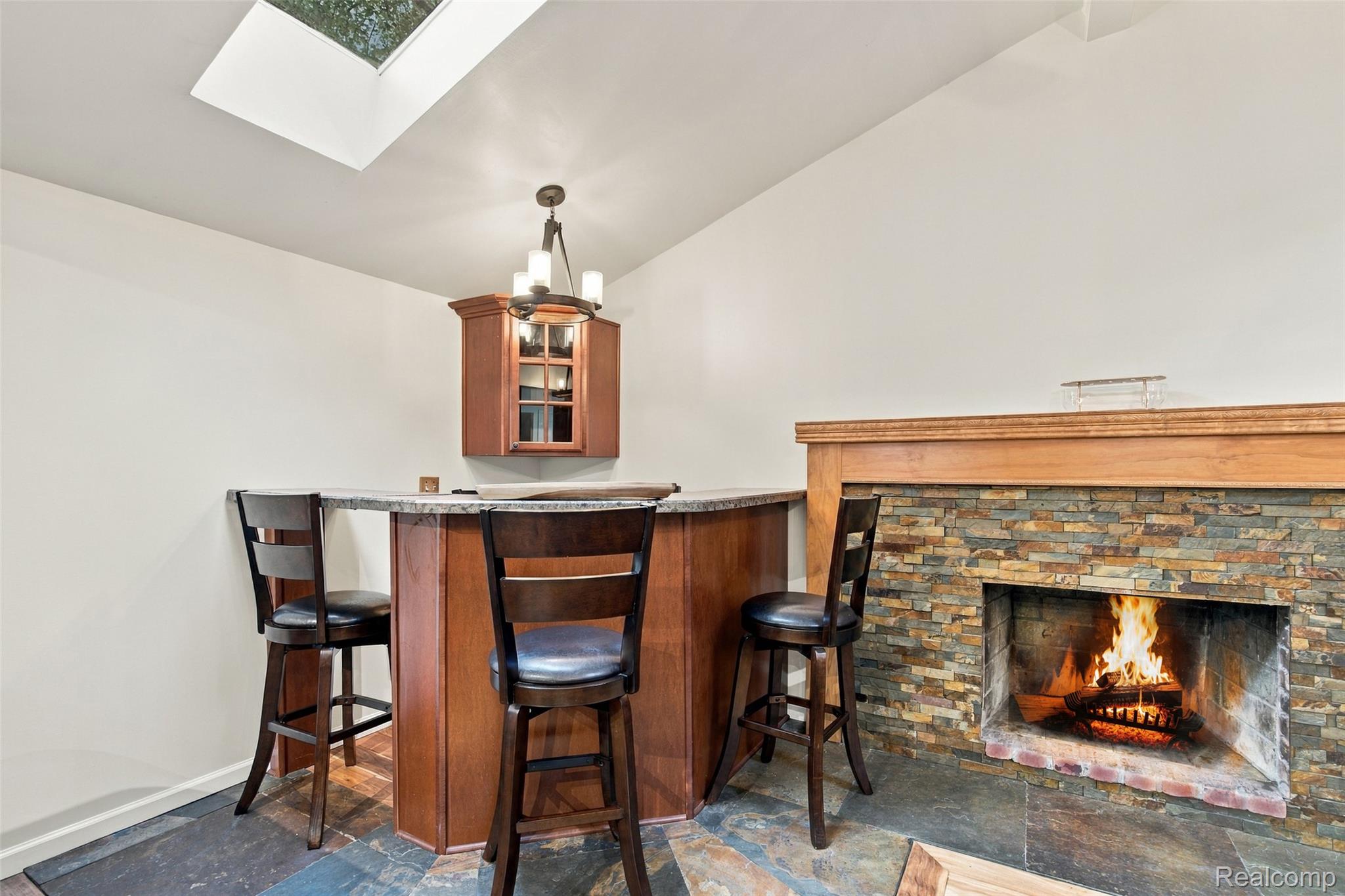 1149 Selma Street Property Photo 17