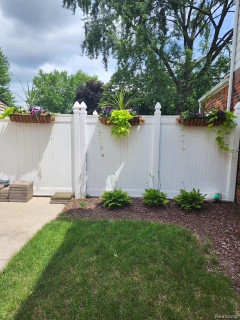 1149 Selma Street Property Photo 65