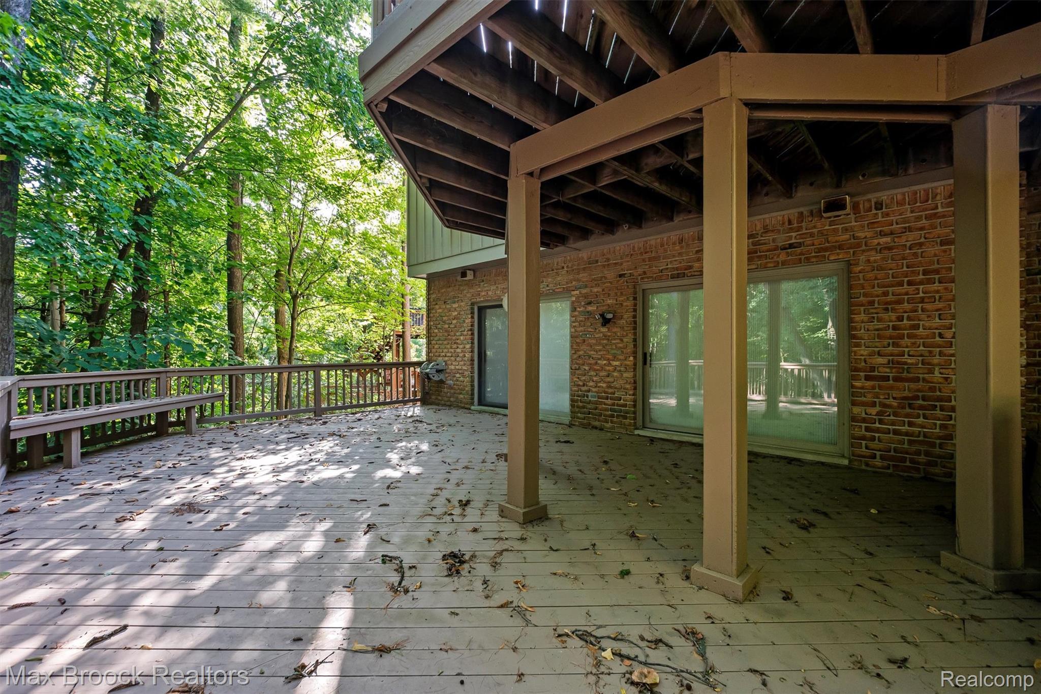 4904 Woodcliff Hill Road Property Photo 49