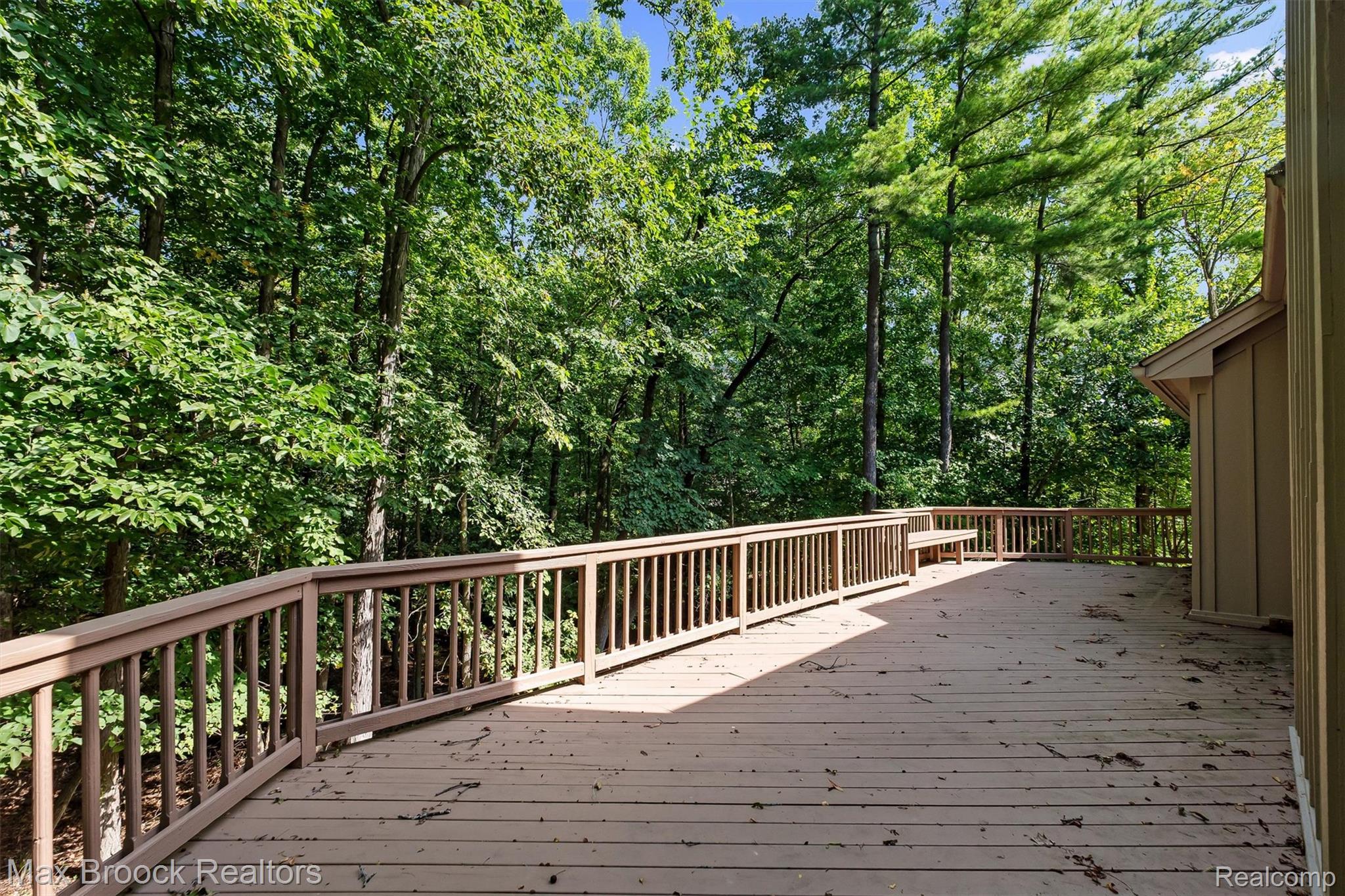 4904 Woodcliff Hill Road Property Photo 51