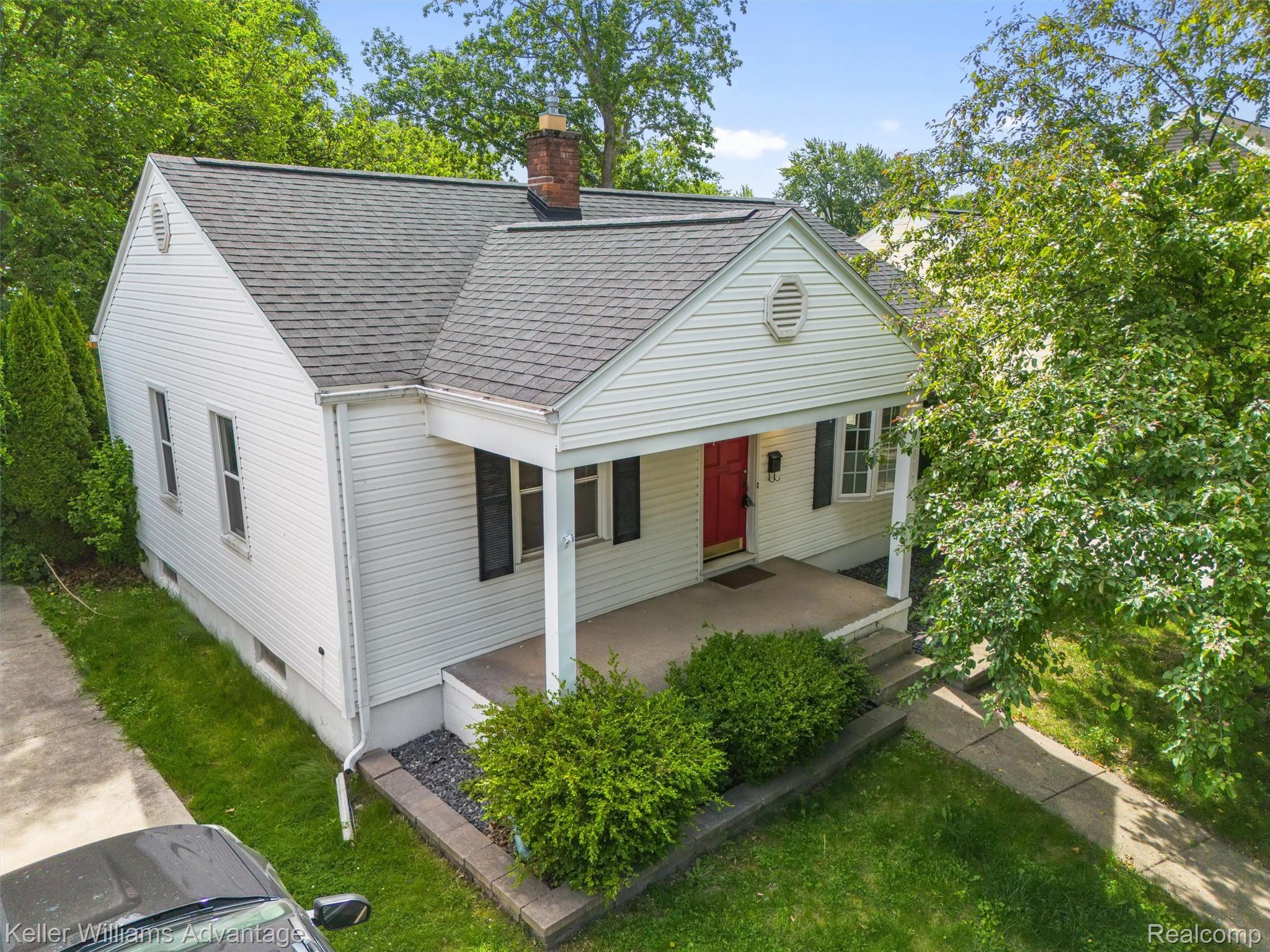 617 S Edgeworth Avenue Property Photo 1
