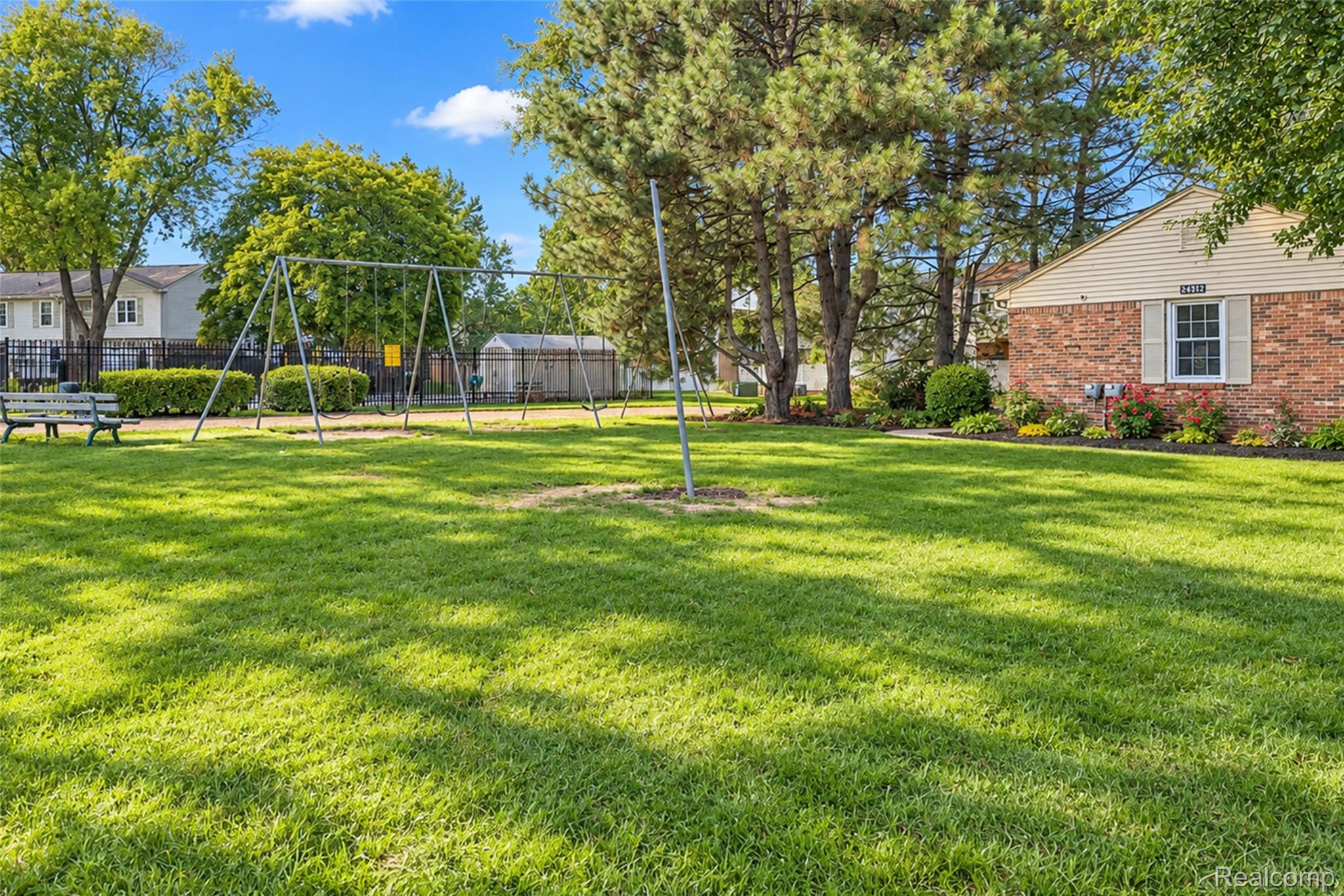 24264 Bashian Drive Property Photo 30