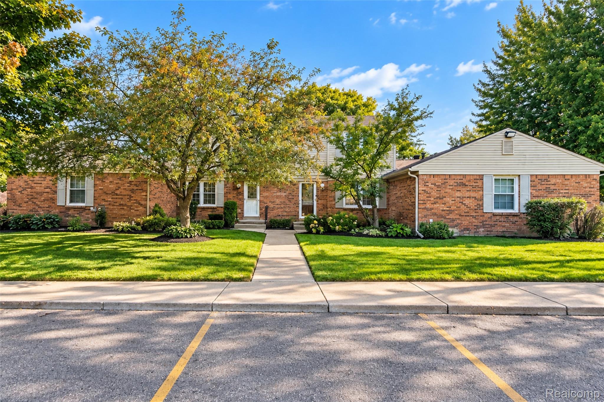 24264 Bashian Drive Property Photo 31