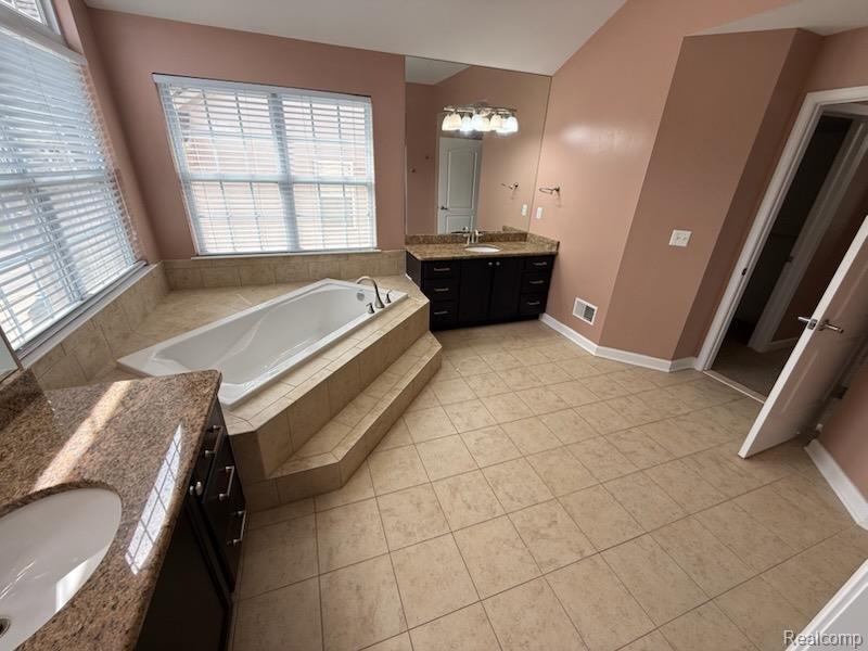 26993 Maxwell Court Property Photo 15