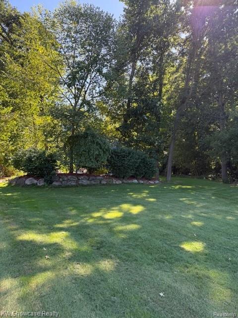 10695 Oxbow Lakeshore Drive Property Photo 14