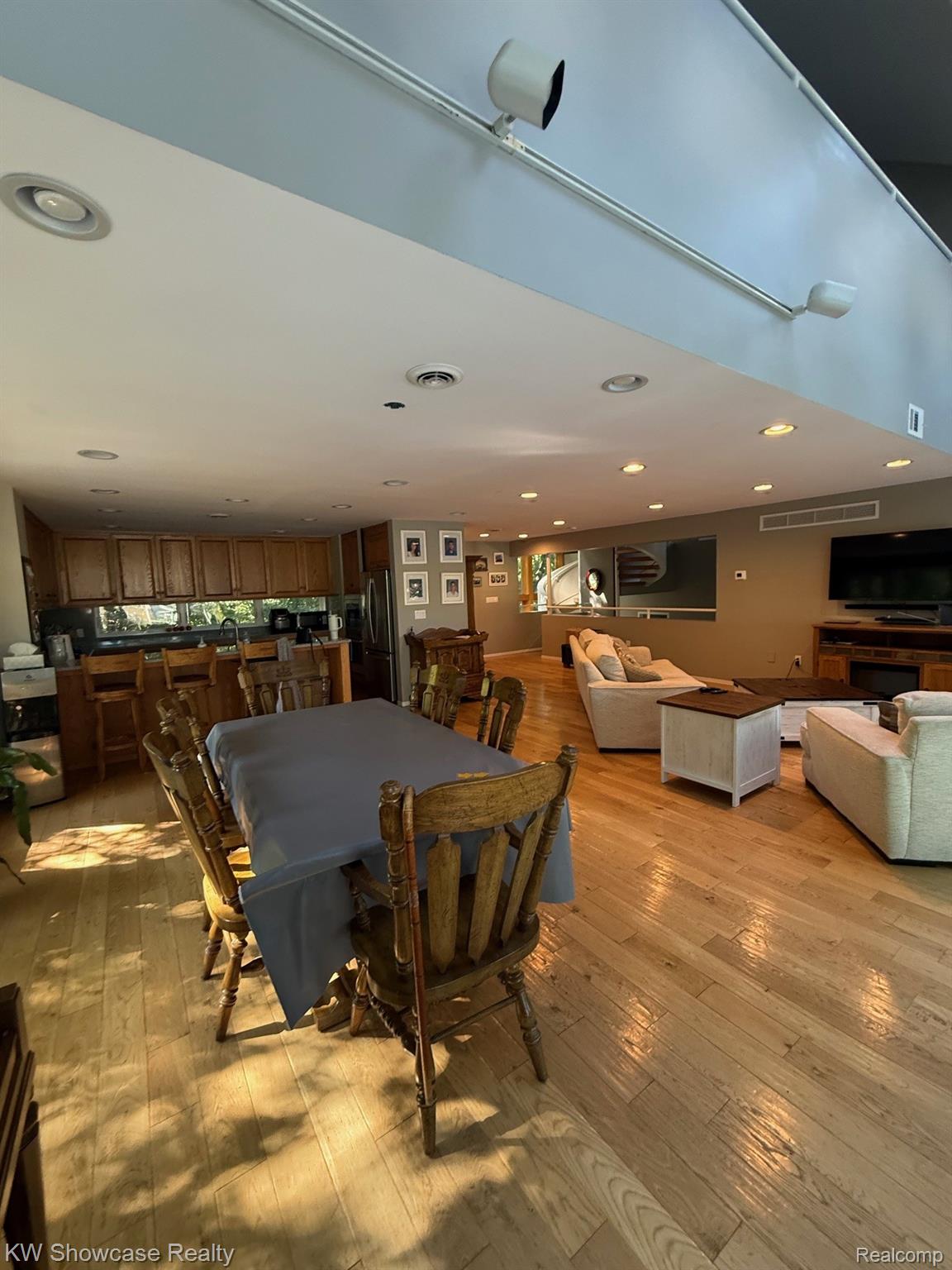 10695 Oxbow Lakeshore Drive Property Photo 34