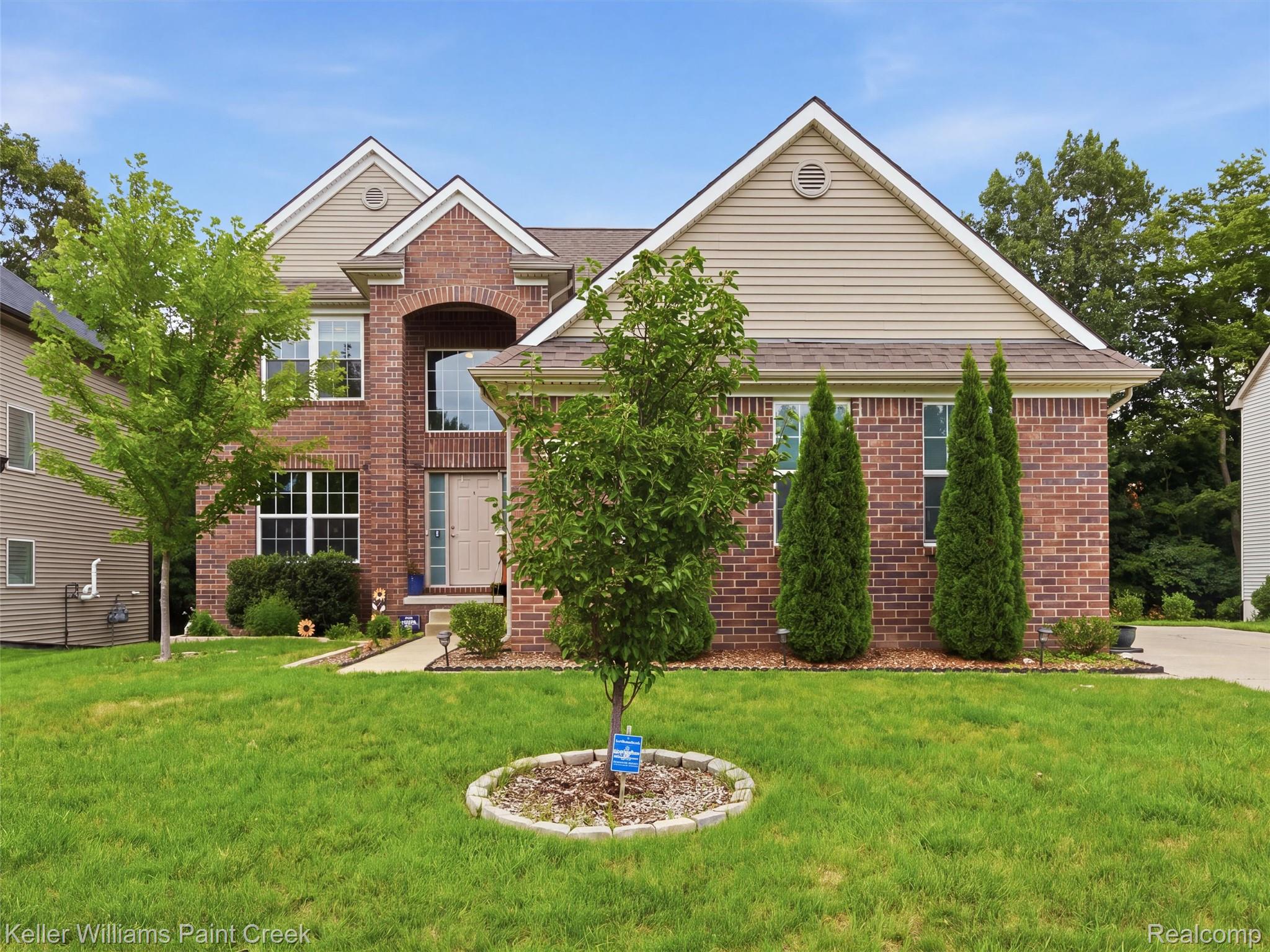 8879 Indigo Lane Property Photo 3