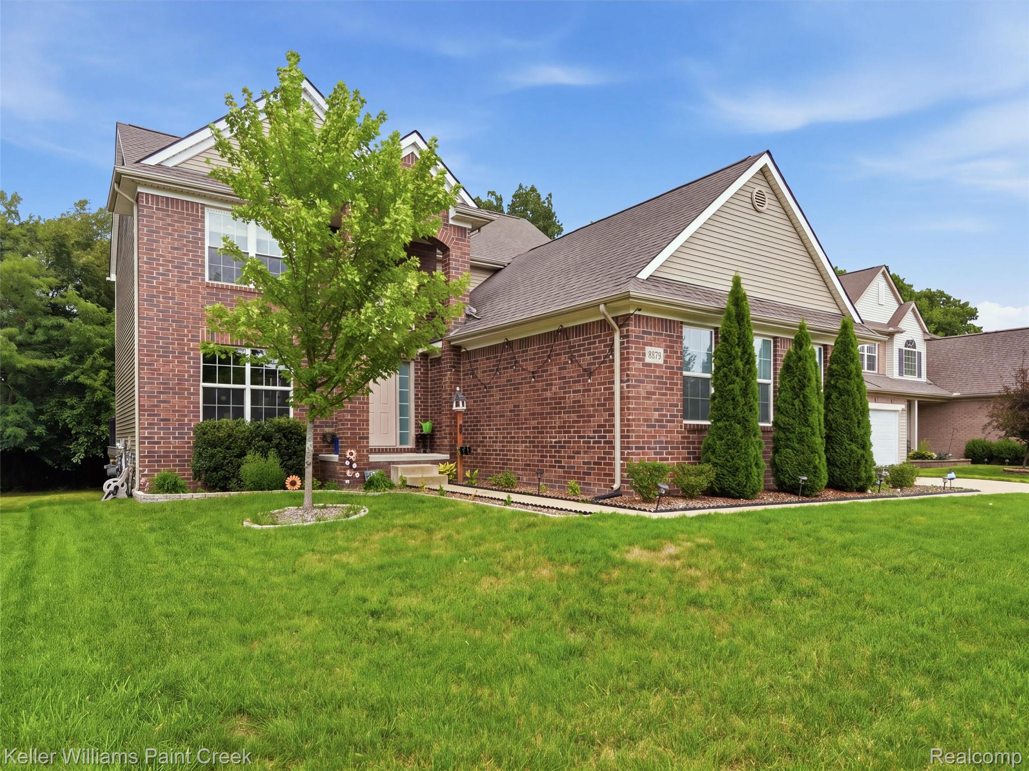 8879 Indigo Lane Property Photo 4