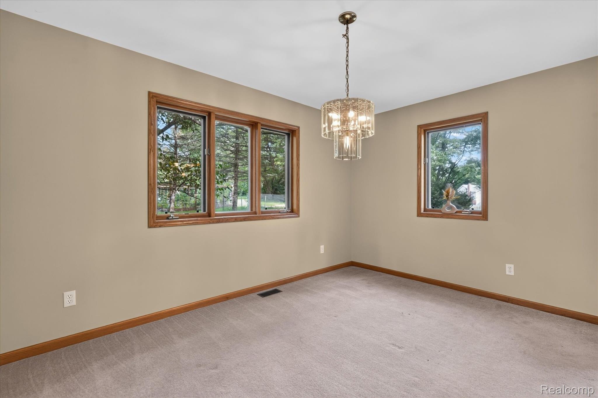 11095 Culver Road Property Photo 6