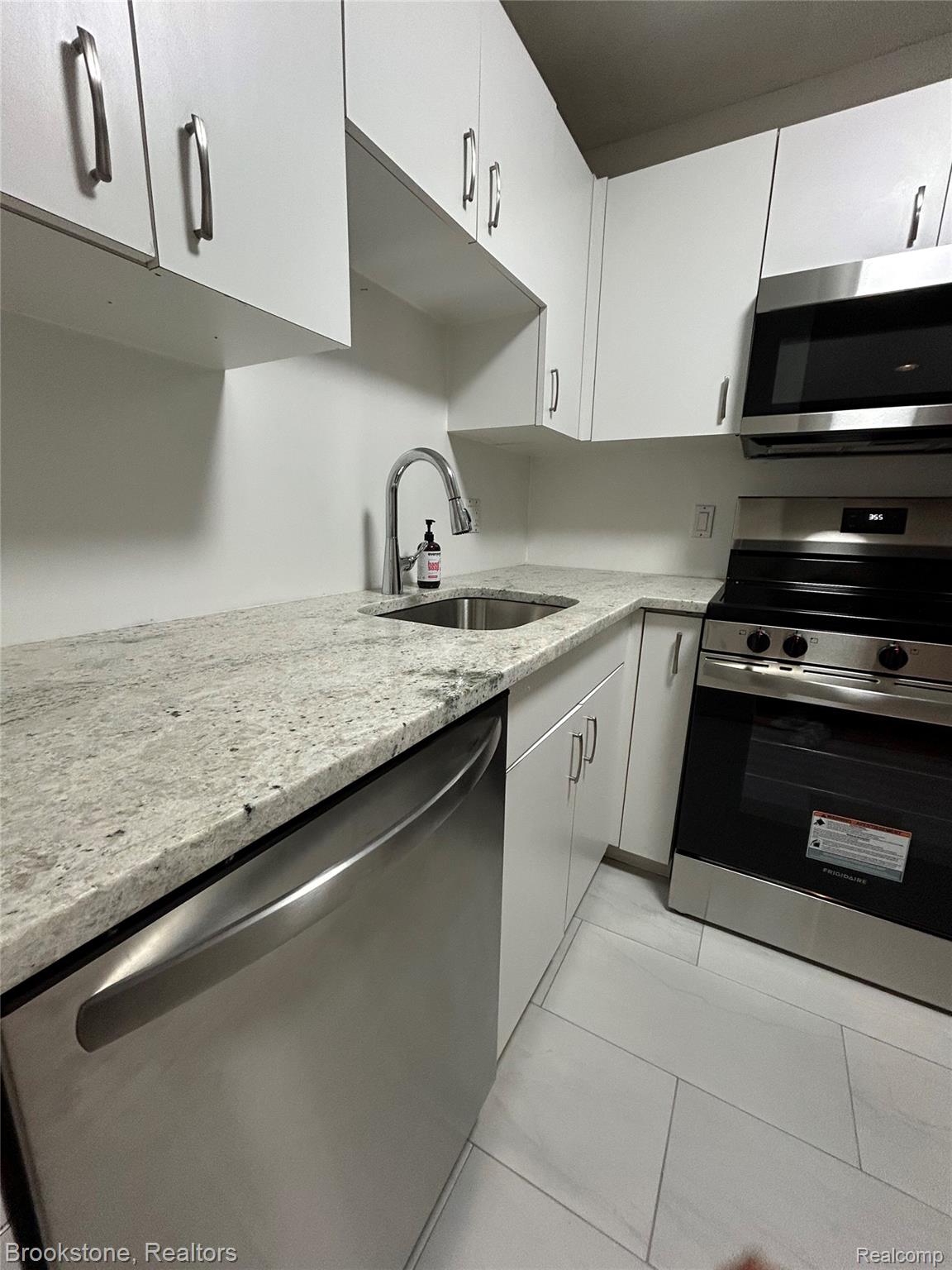475 S Adams Road #1 Property Photo 5