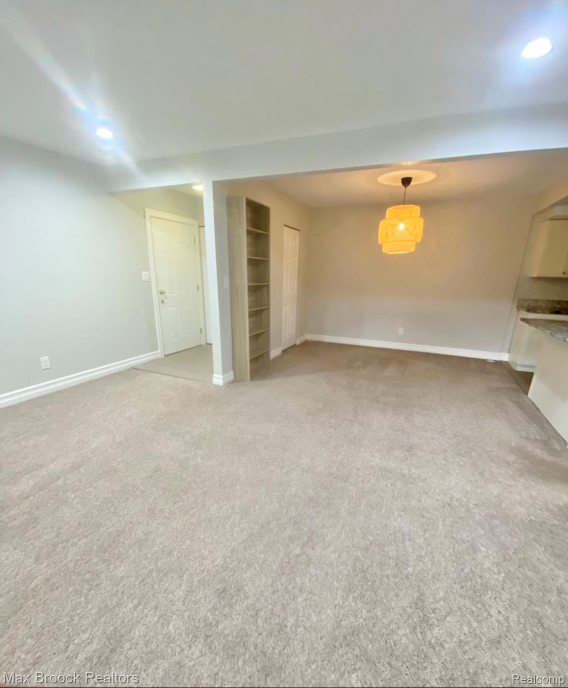 1111 N Old Woodward Avenue 5 Property Photo 7