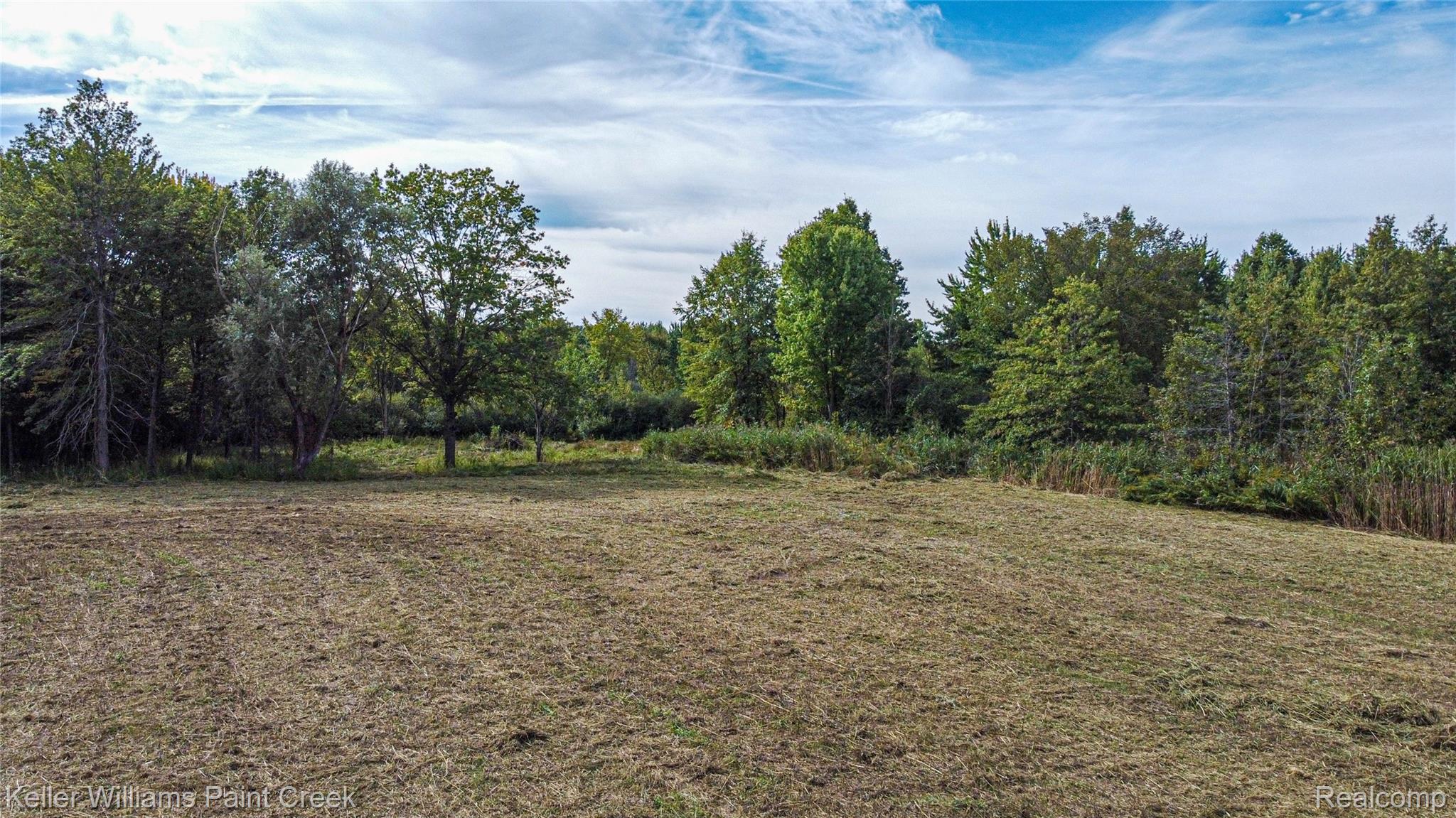 7699 Arnold Road Property Photo 6