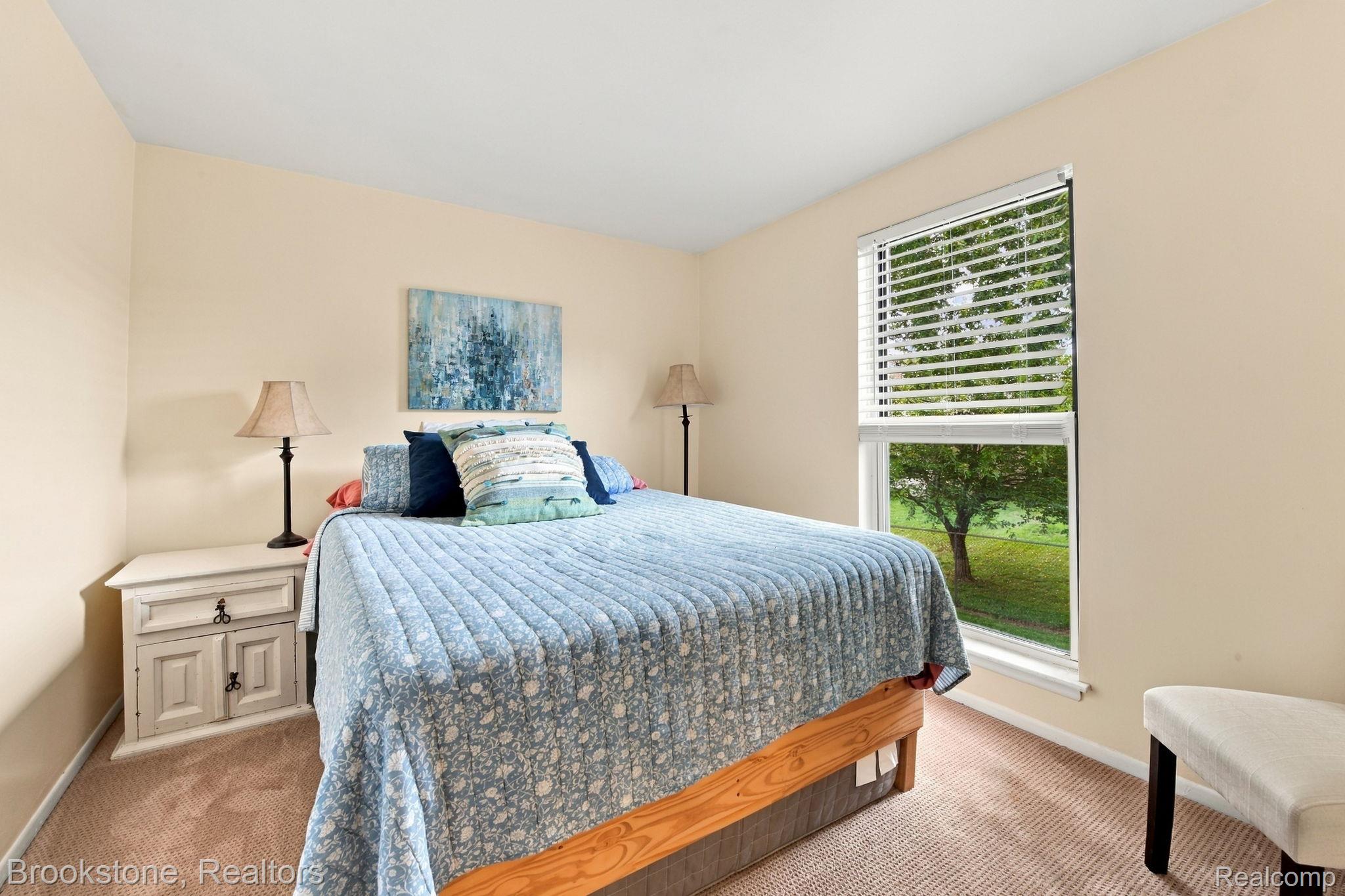 1660 Orchard Drive Property Photo 10