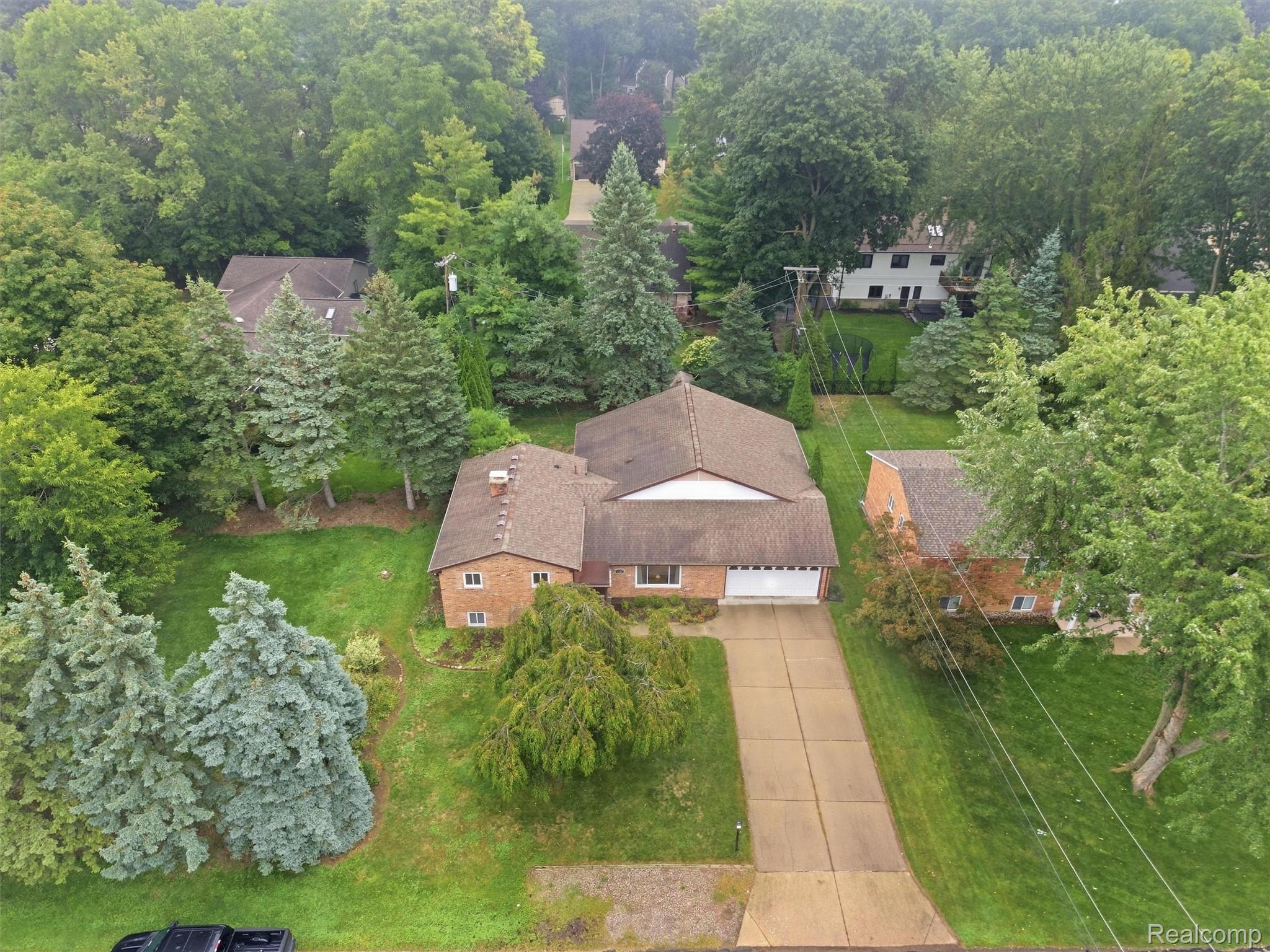 1721 Stratford Street Property Photo 6