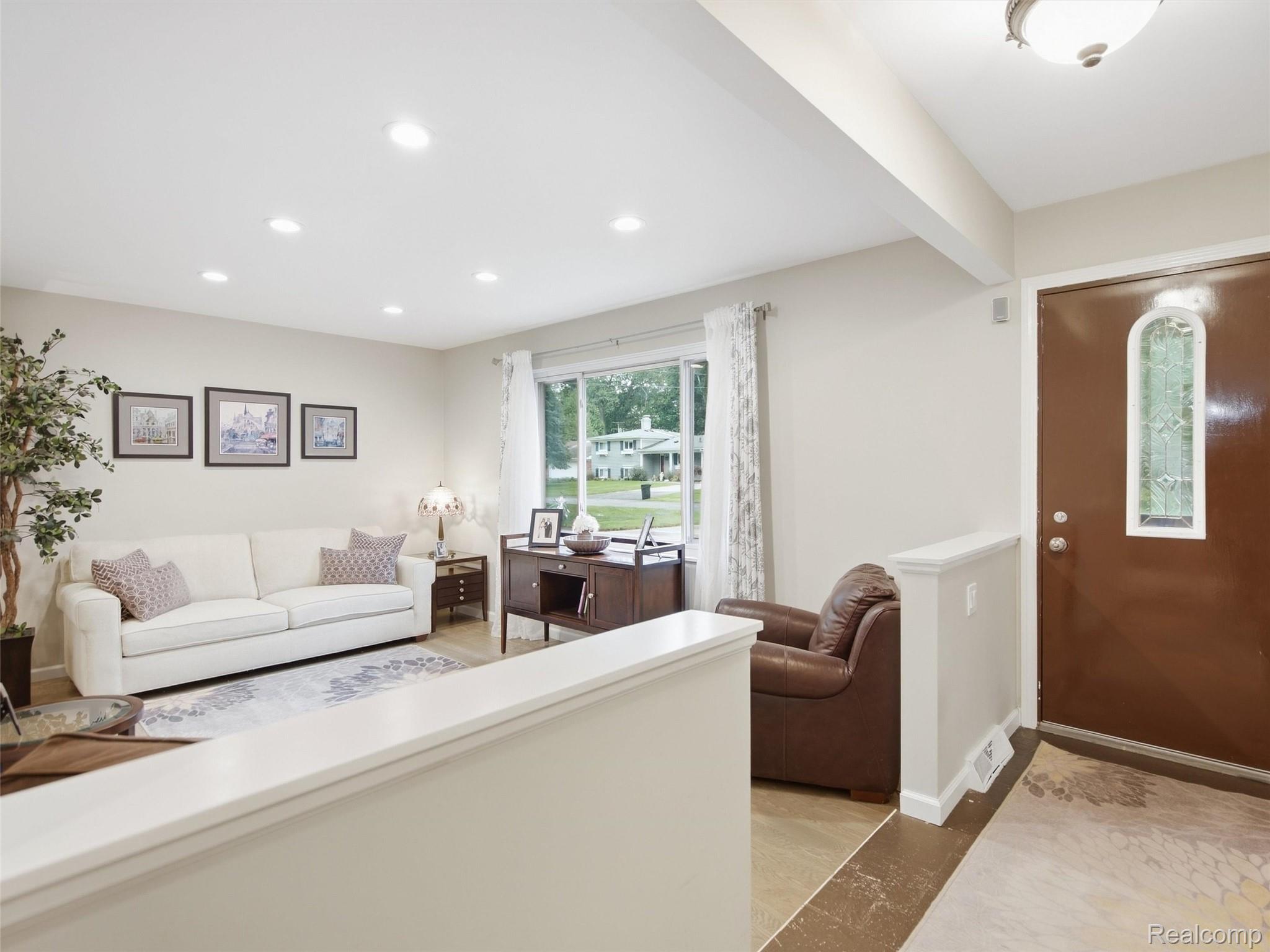 1721 Stratford Street Property Photo 16