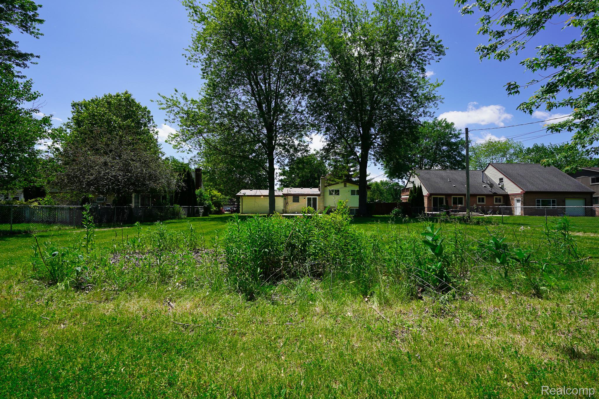 48297 Mallard Drive Property Photo 8