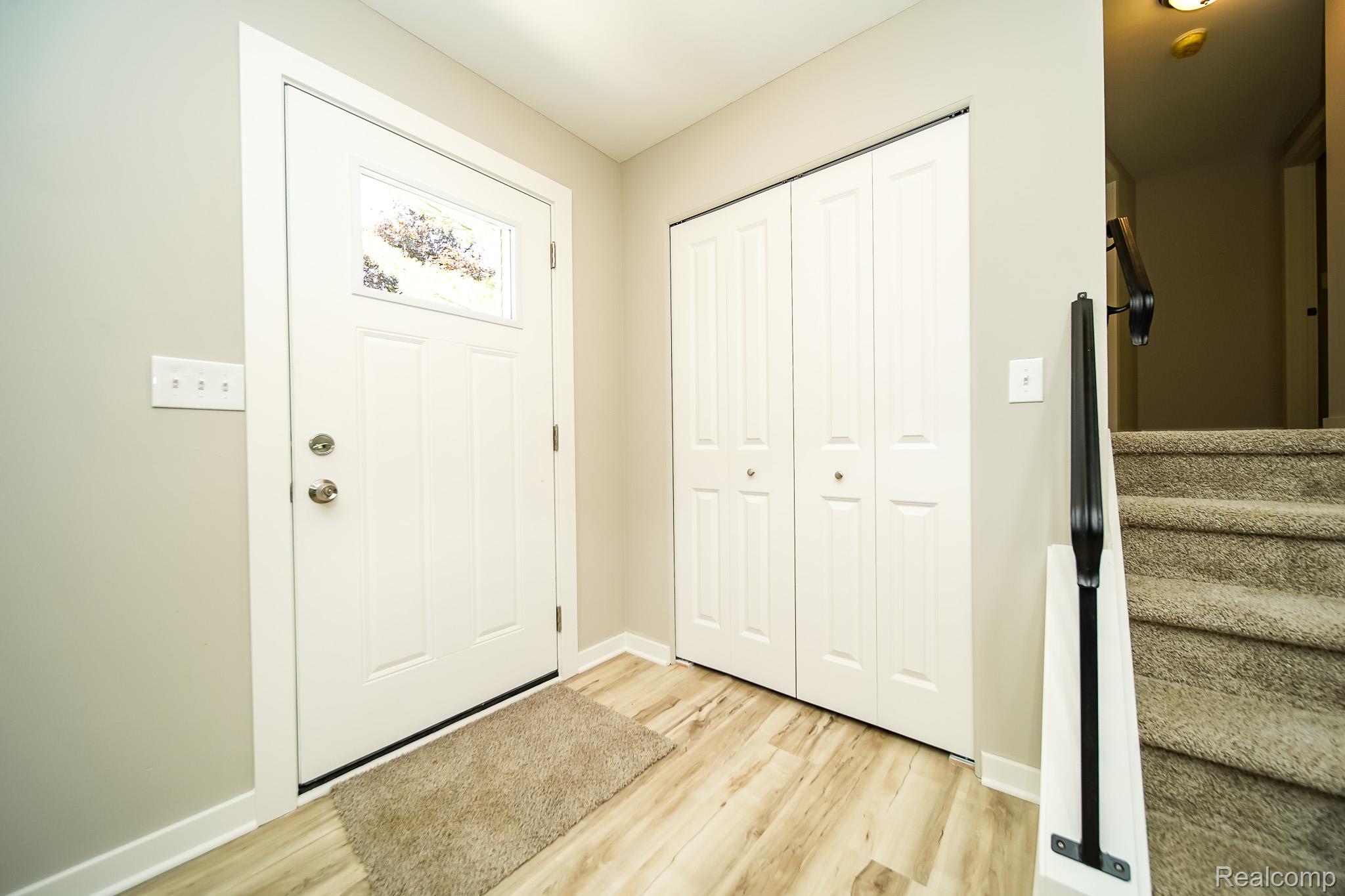 48297 Mallard Drive Property Photo 10