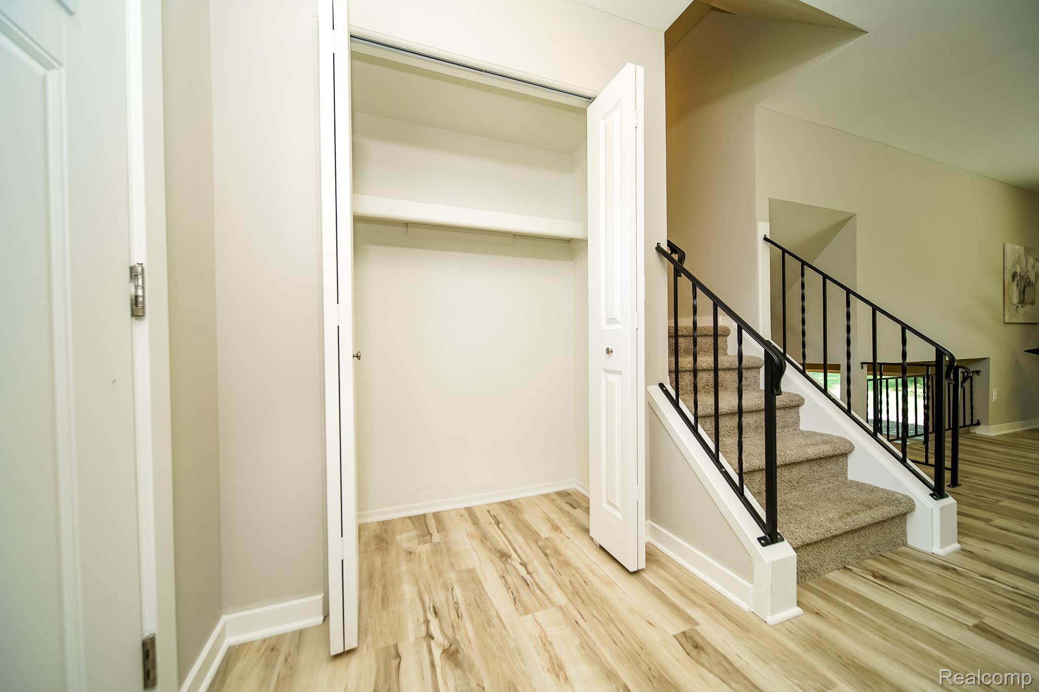48297 Mallard Drive Property Photo 11