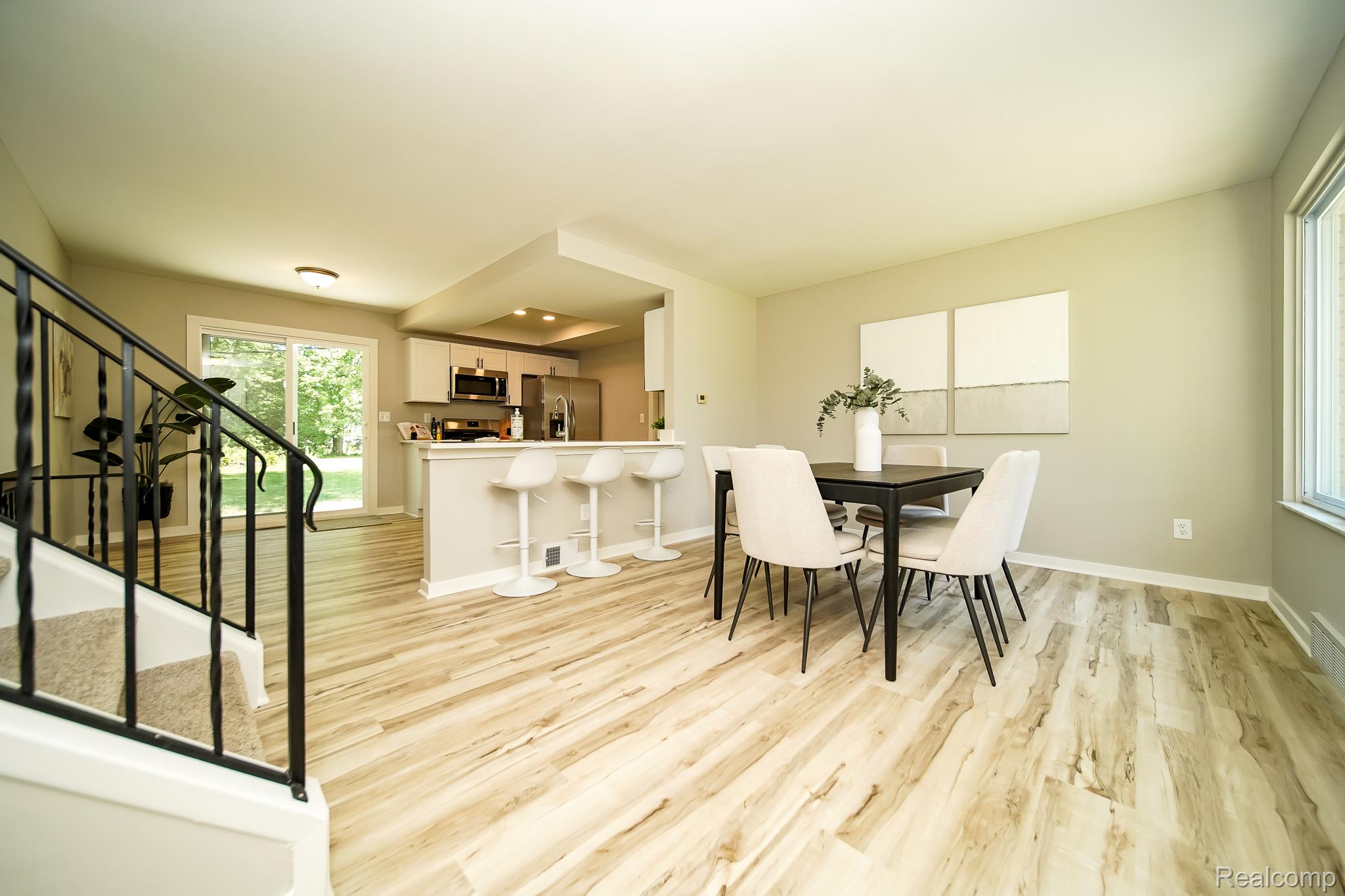 48297 Mallard Drive Property Photo 12