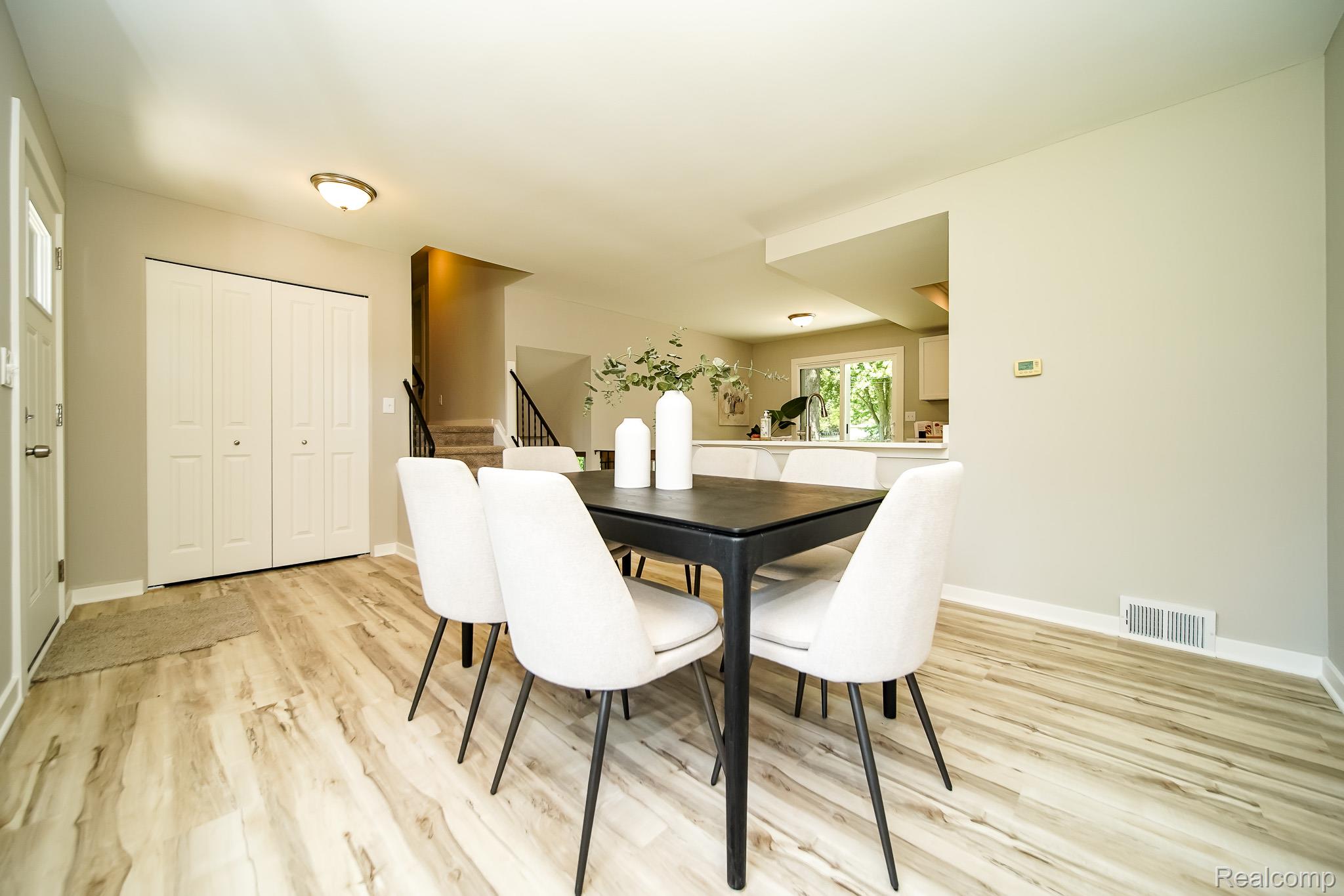 48297 Mallard Drive Property Photo 13