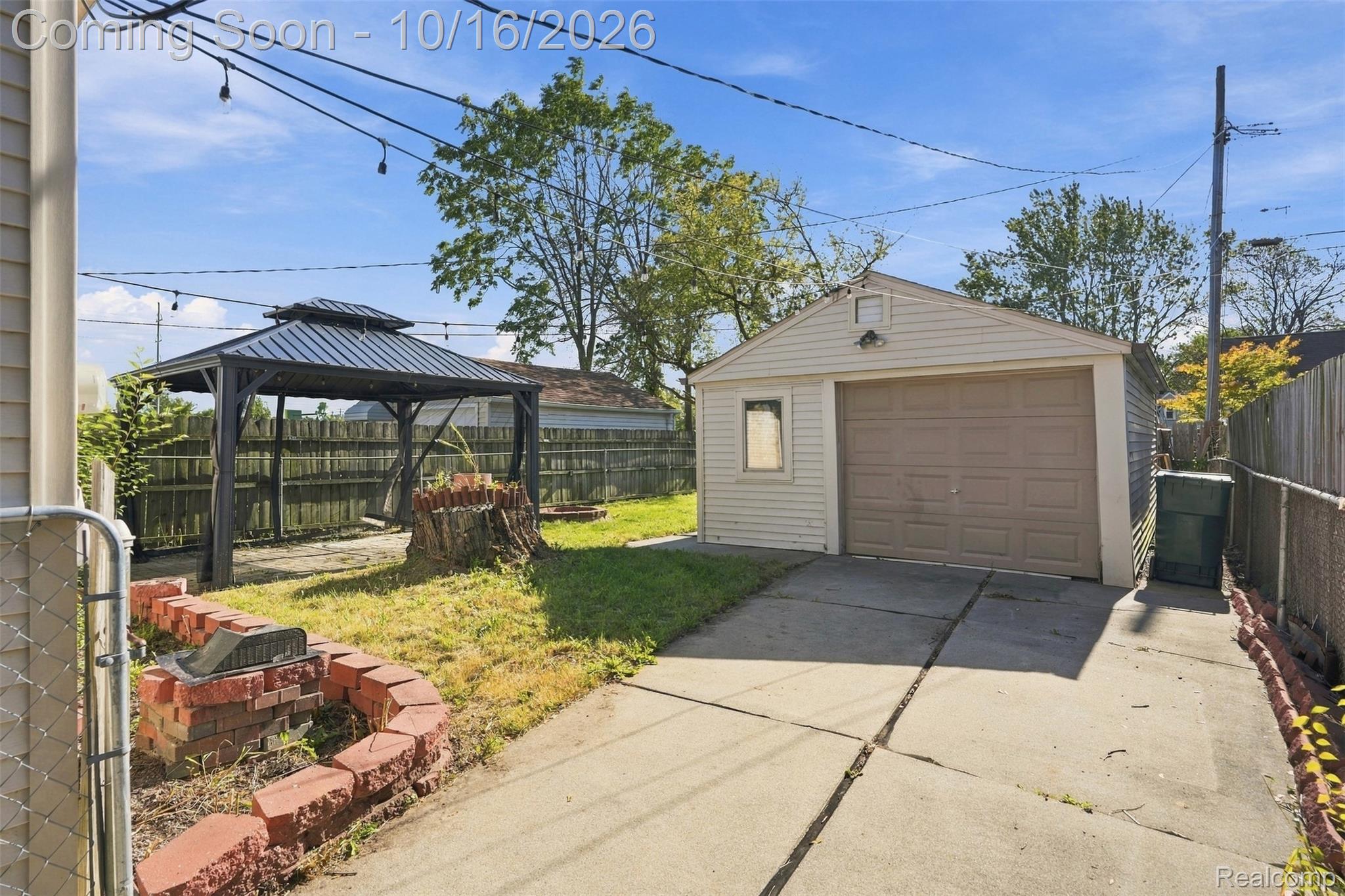 1769 Morris Avenue Property Photo 23