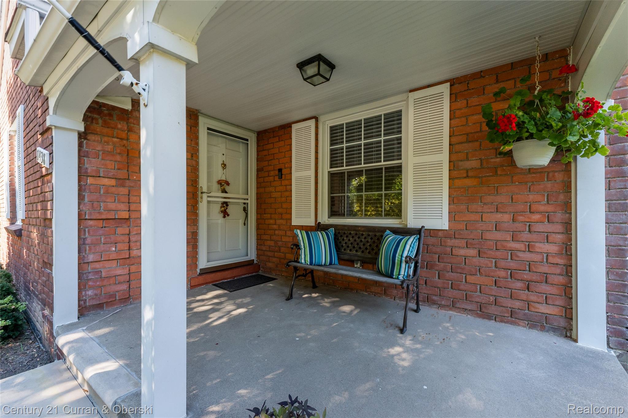 1438 Hawthorne Road Property Photo 3