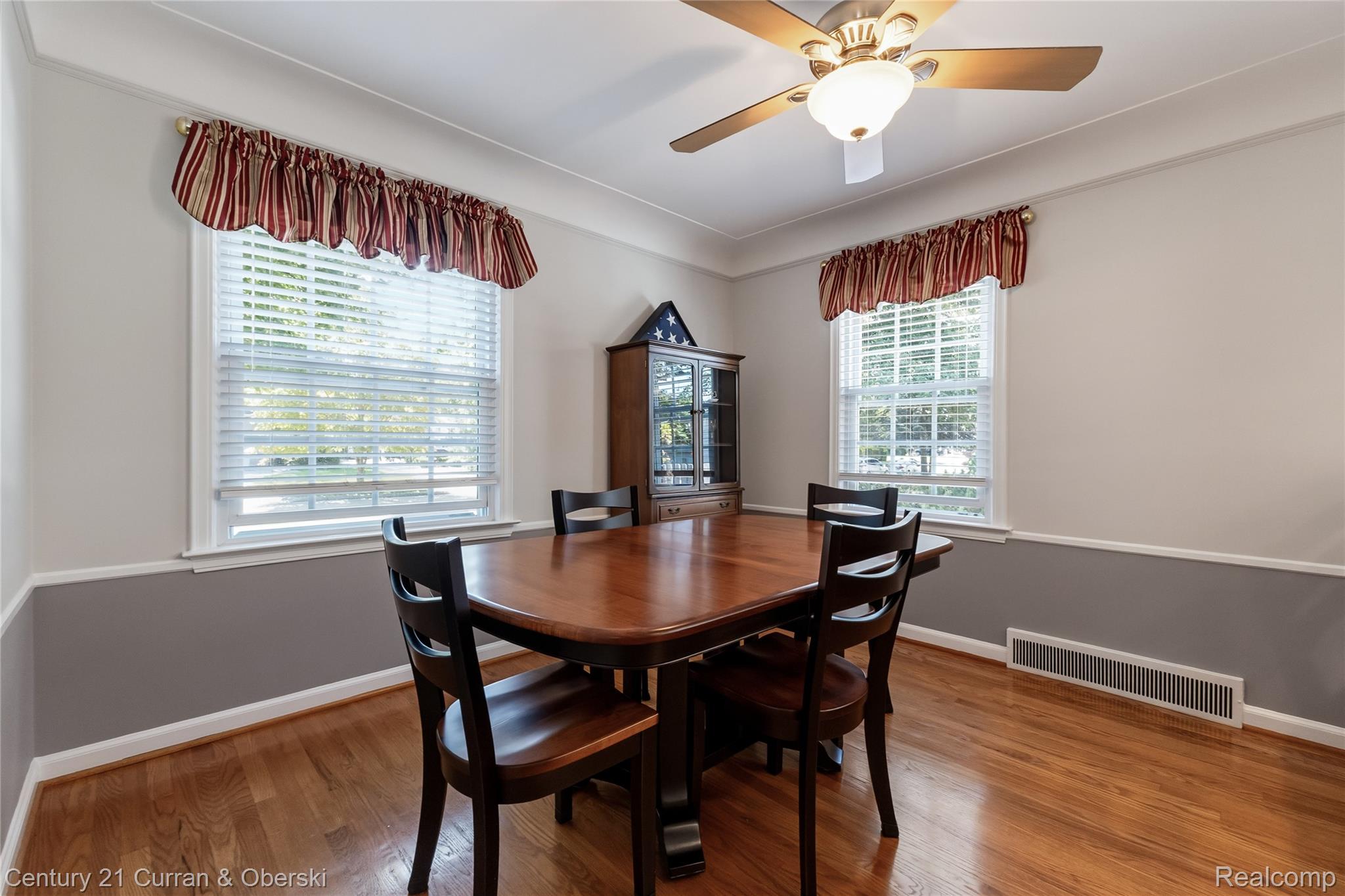 1438 Hawthorne Road Property Photo 7