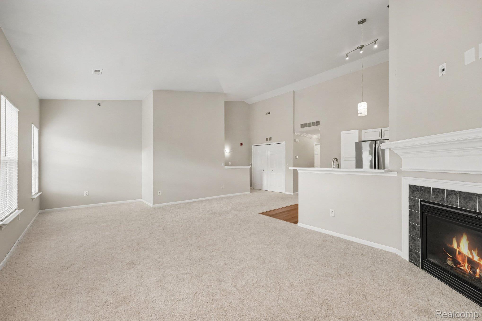 43054 Strand Drive Property Photo 6