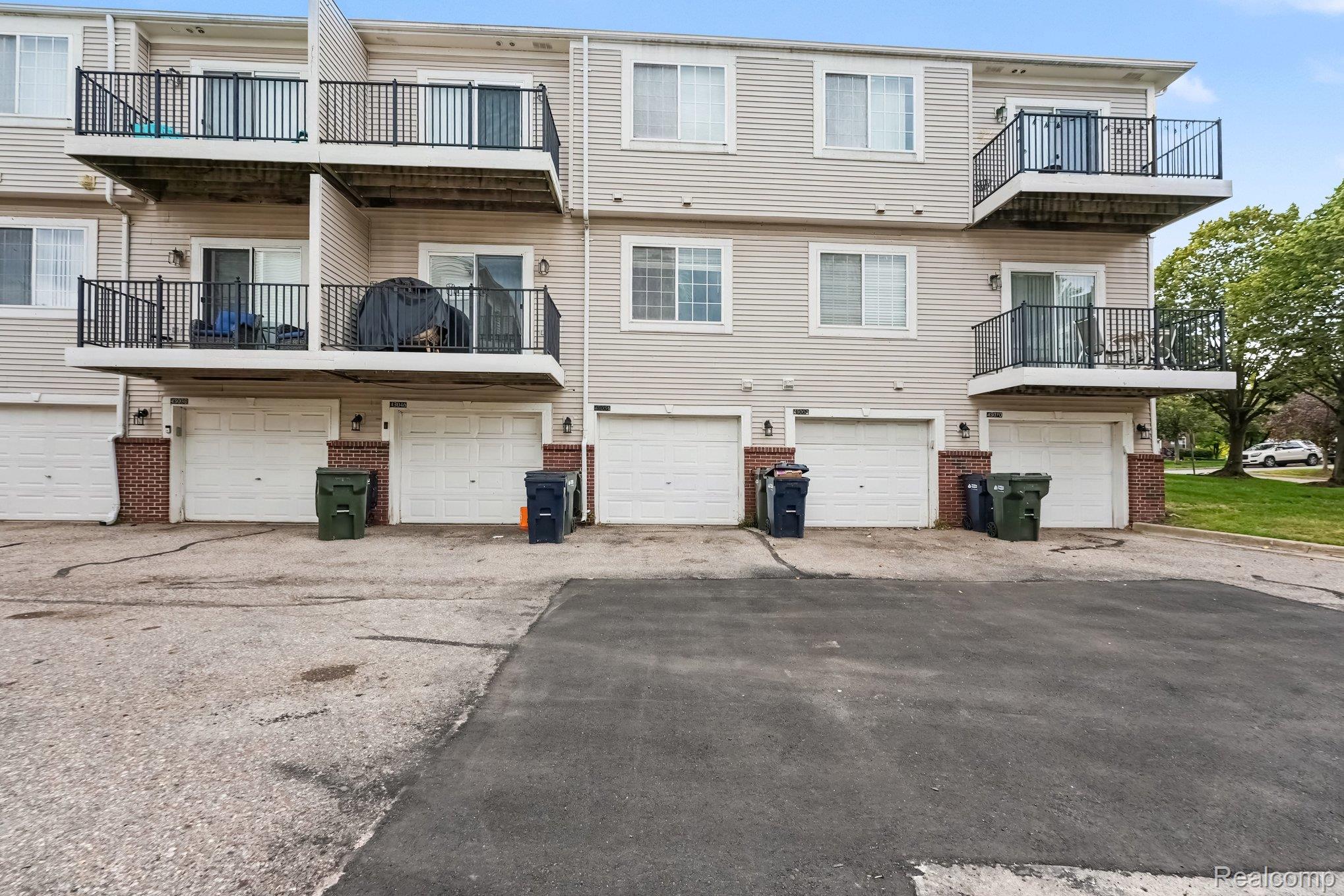 43054 Strand Drive Property Photo 24