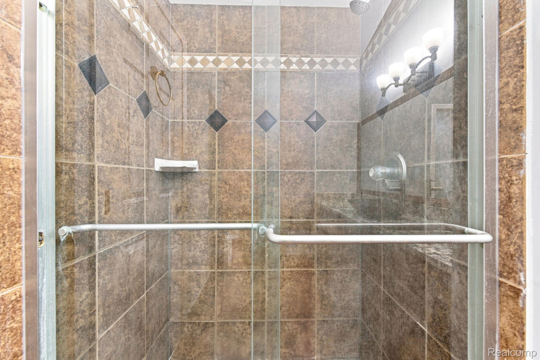 3201 Lynhurst Court Property Photo 21